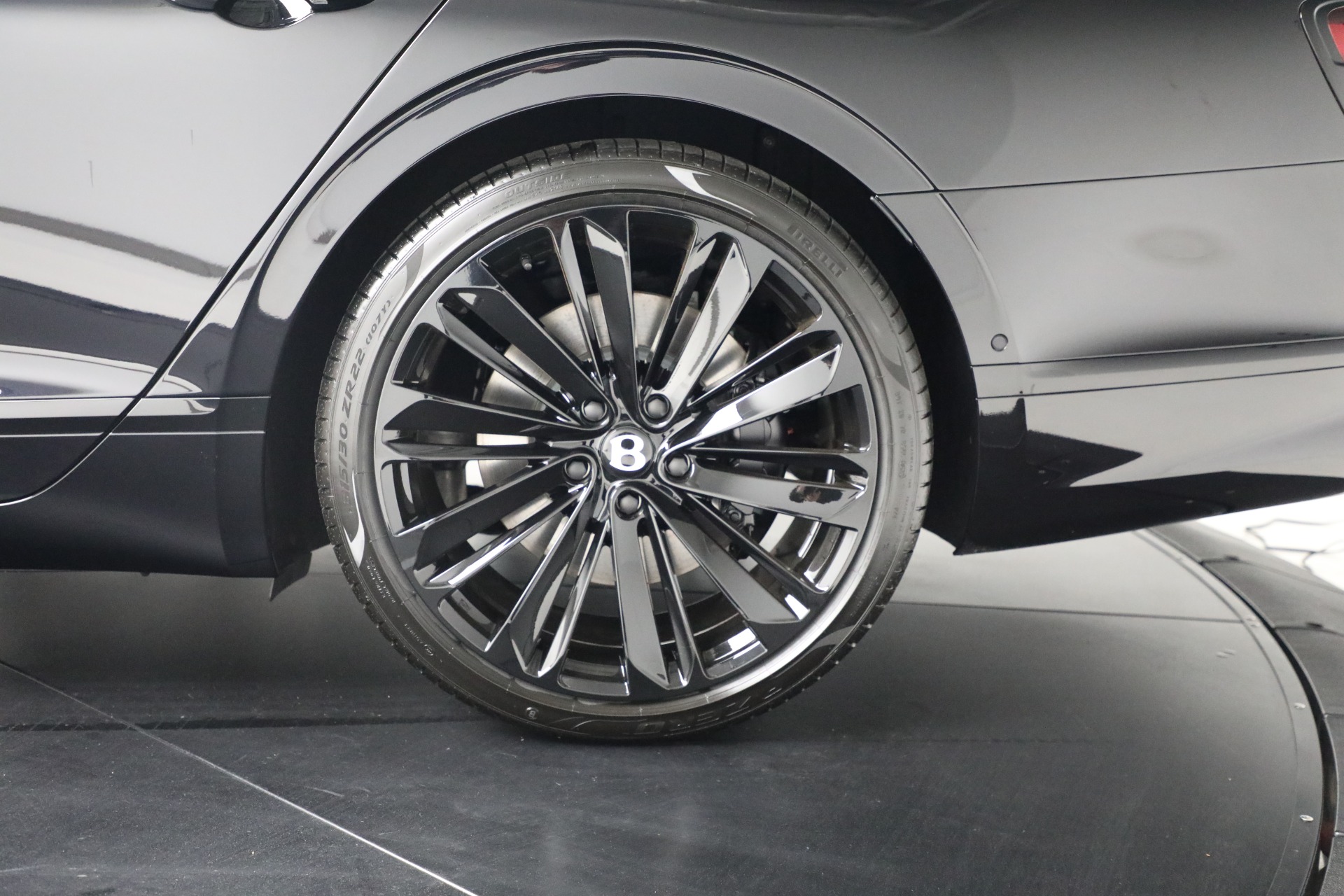 New-2024-Bentley-Flying-Spur-Speed-Edition-12