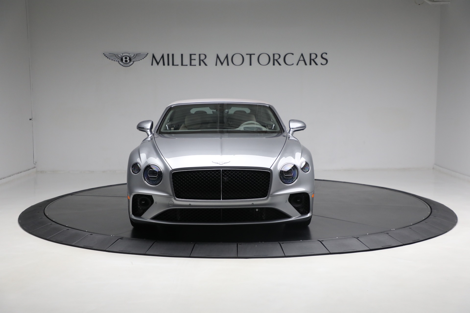 New-2024-Bentley-Continental-GTC-V8