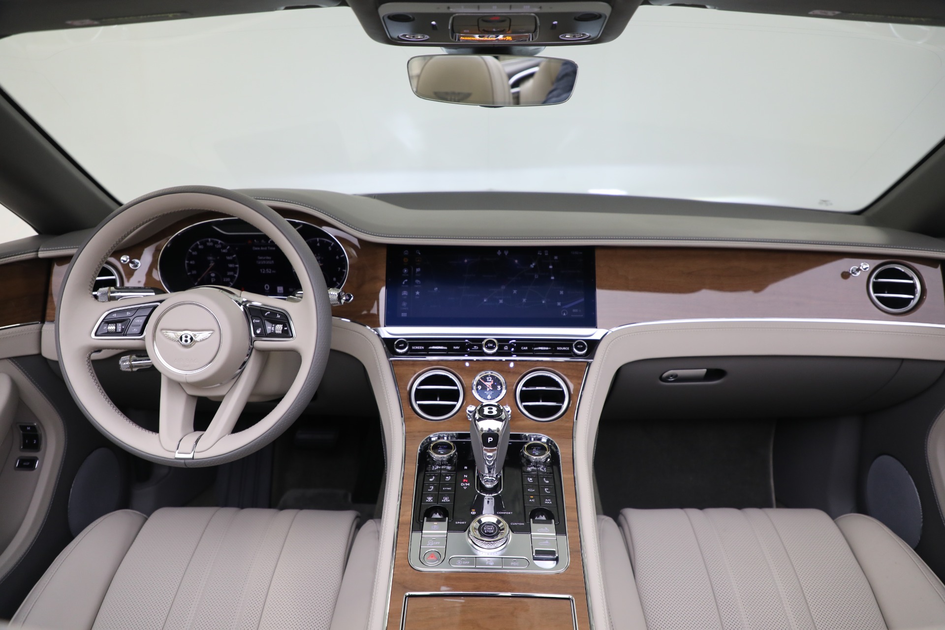 New-2024-Bentley-Continental-GTC-V8