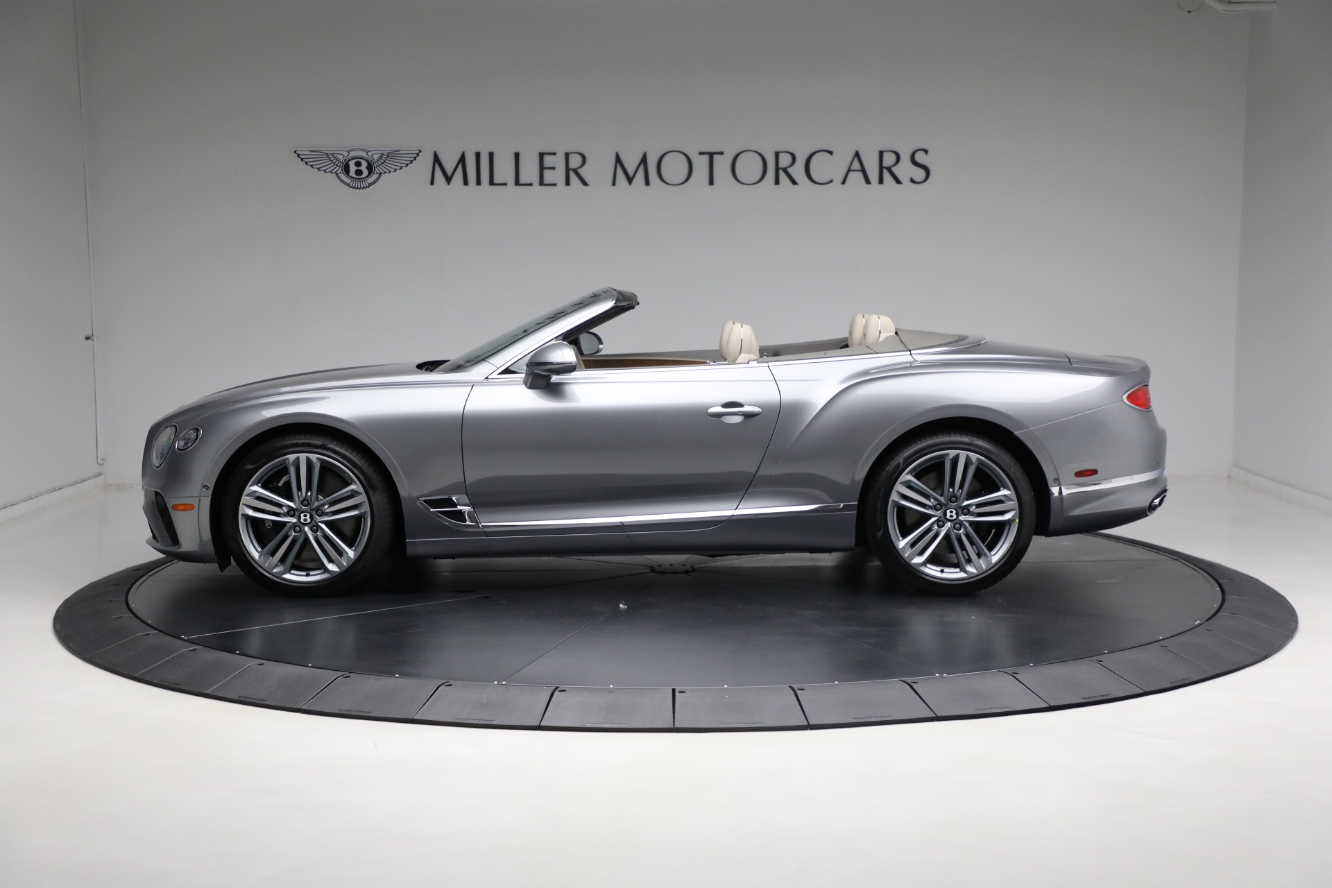 New-2024-Bentley-Continental-GTC-V8