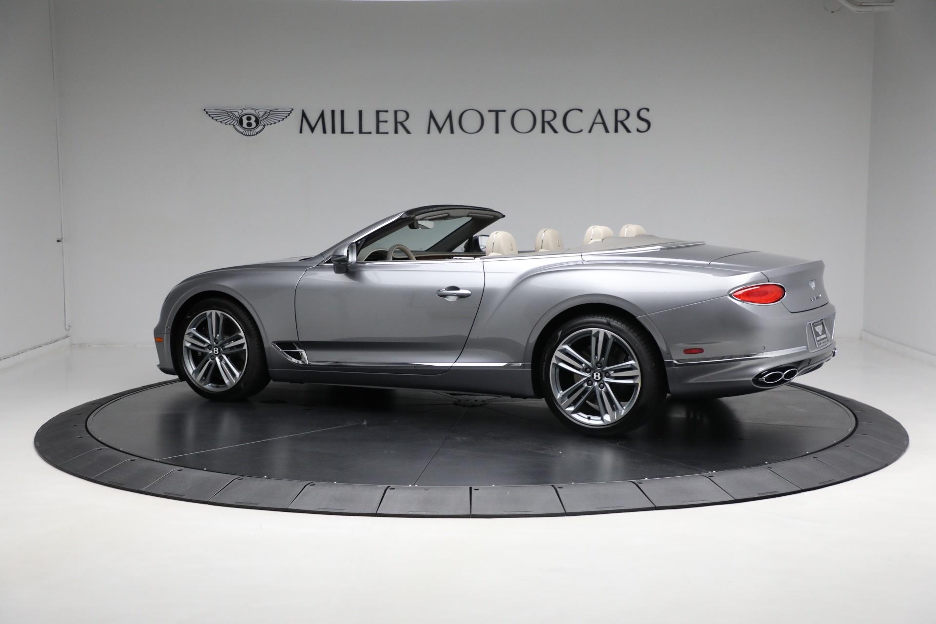 New-2024-Bentley-Continental-GTC-V8