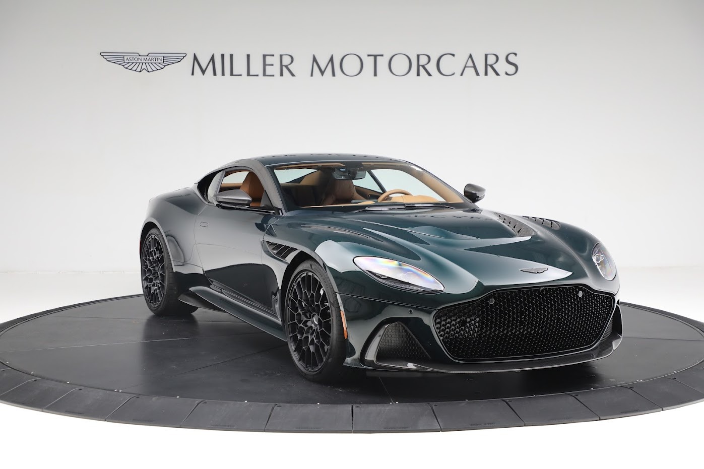 New-2023-Aston-Martin-DBS-770-Ultimate
