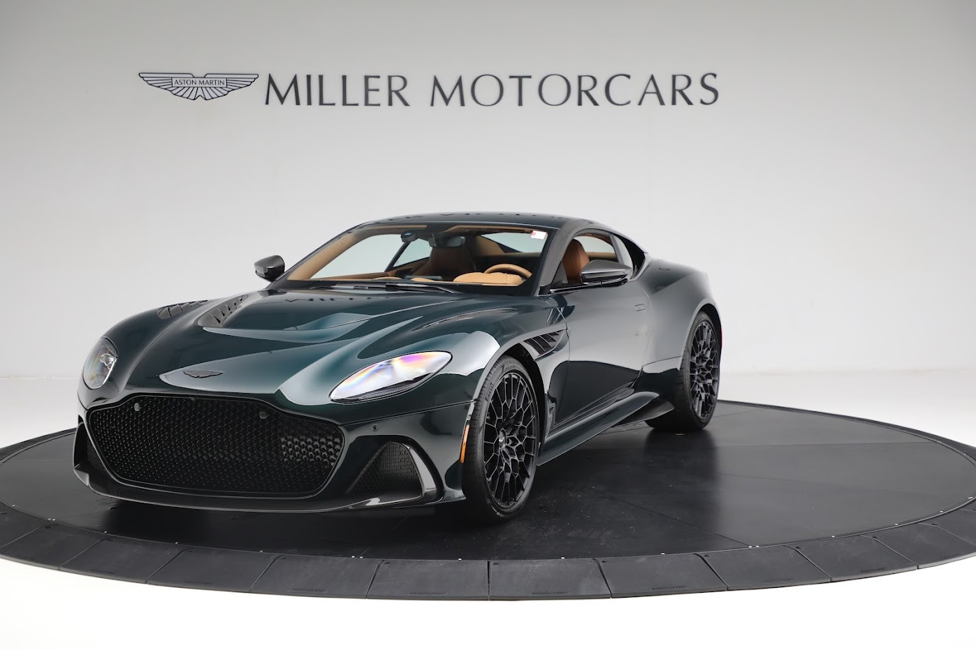 New-2023-Aston-Martin-DBS-770-Ultimate