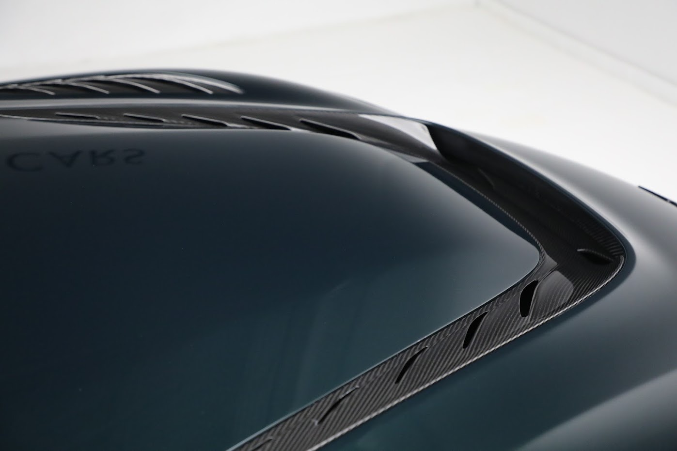 New-2023-Aston-Martin-DBS-770-Ultimate