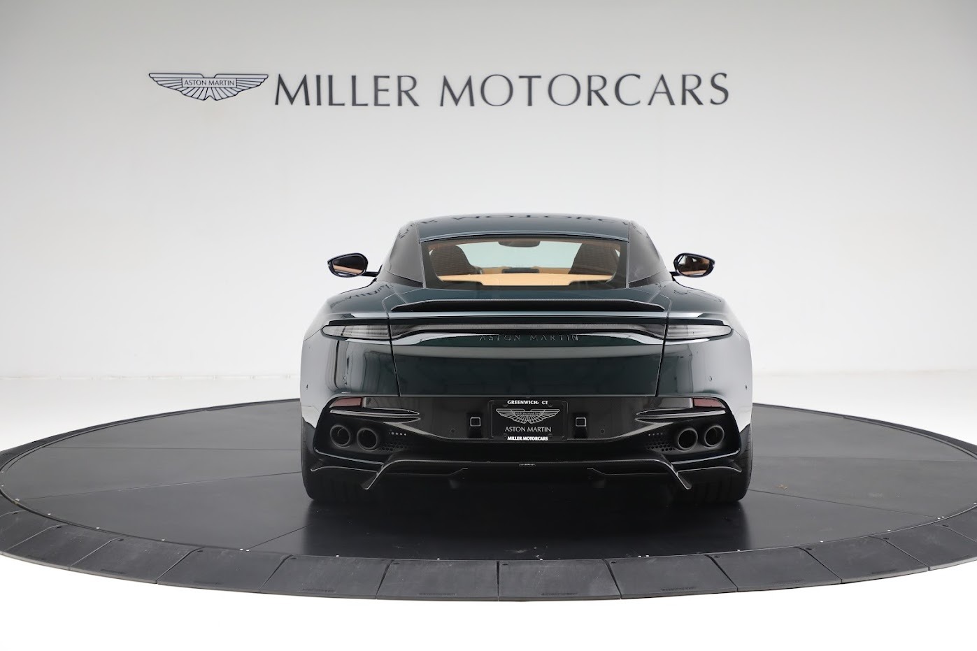New-2023-Aston-Martin-DBS-770-Ultimate
