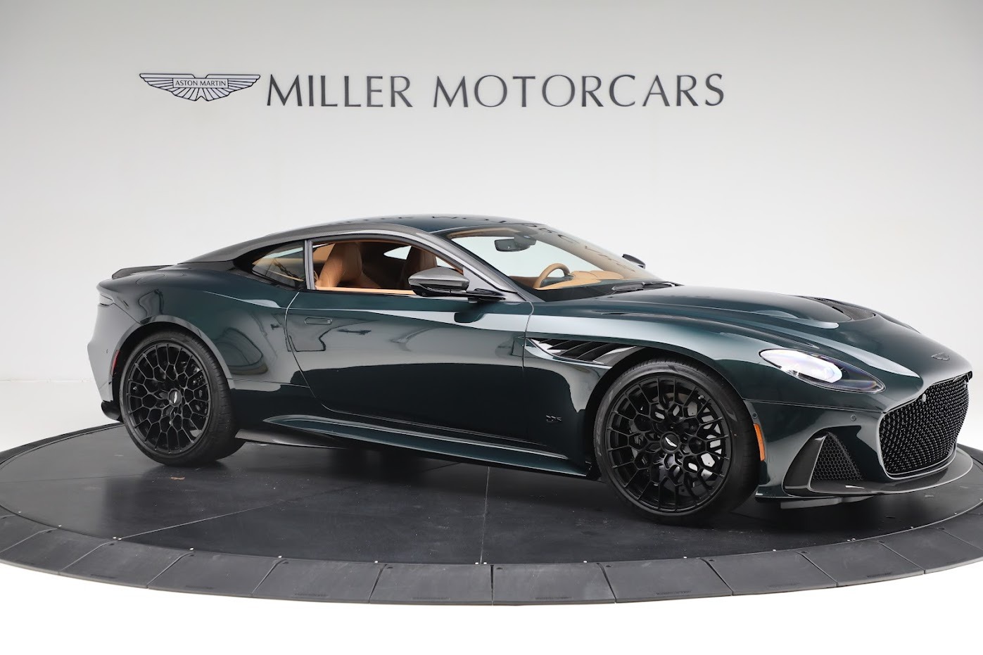 New-2023-Aston-Martin-DBS-770-Ultimate