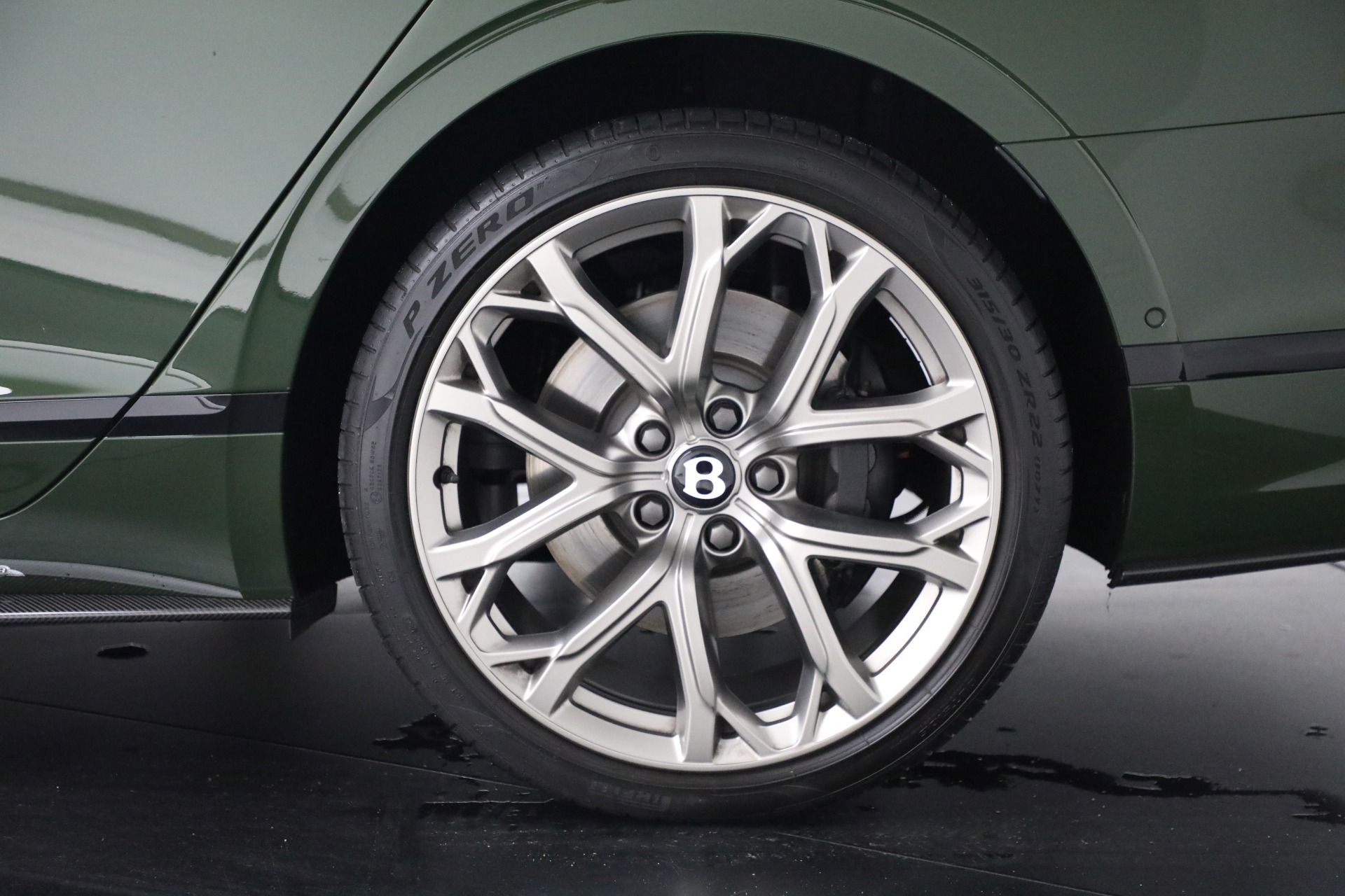 New-2023-Bentley-Flying-Spur-Speed