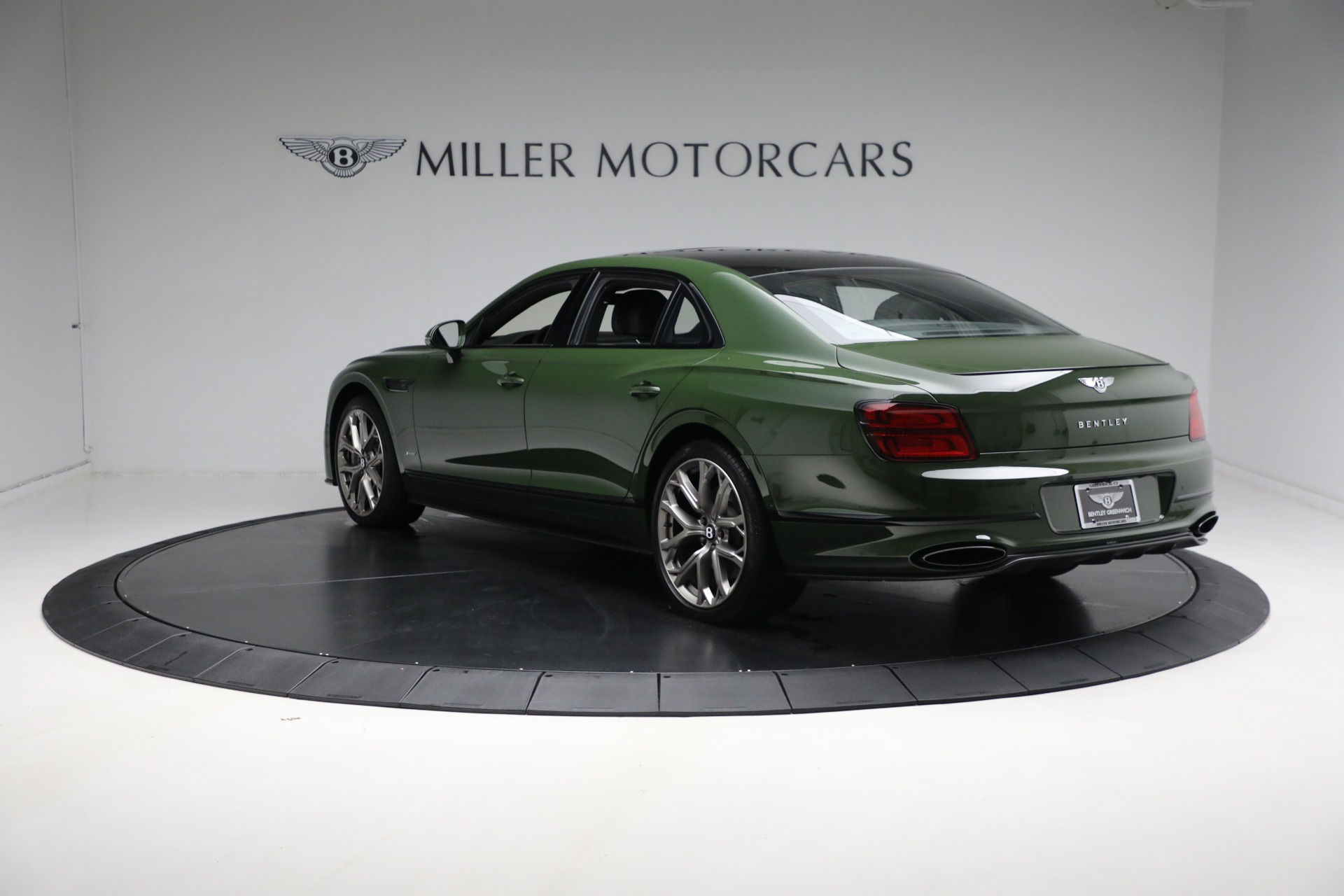 New-2023-Bentley-Flying-Spur-Speed