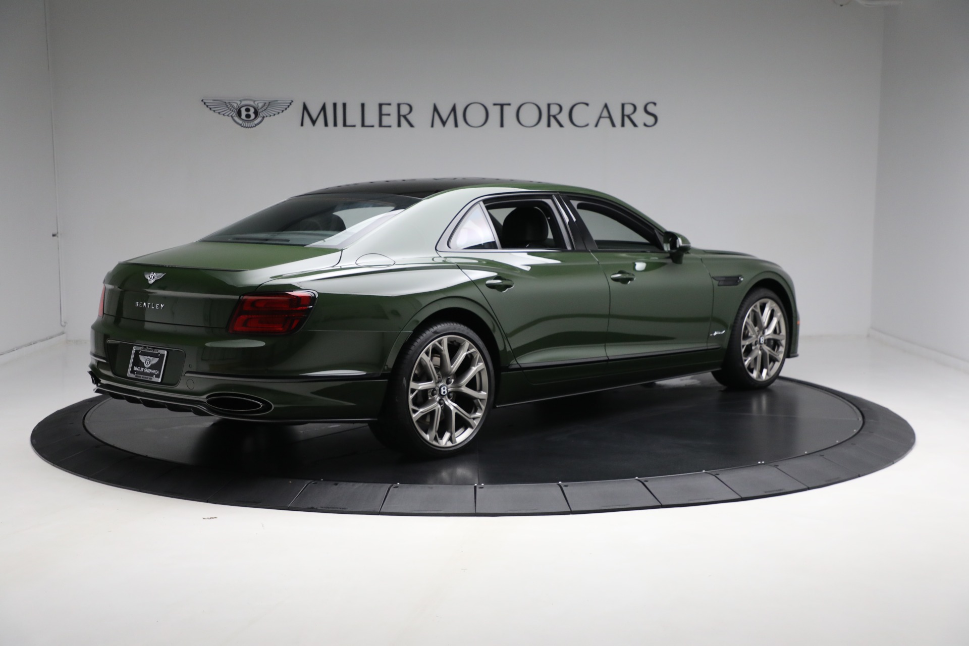 New-2023-Bentley-Flying-Spur-Speed