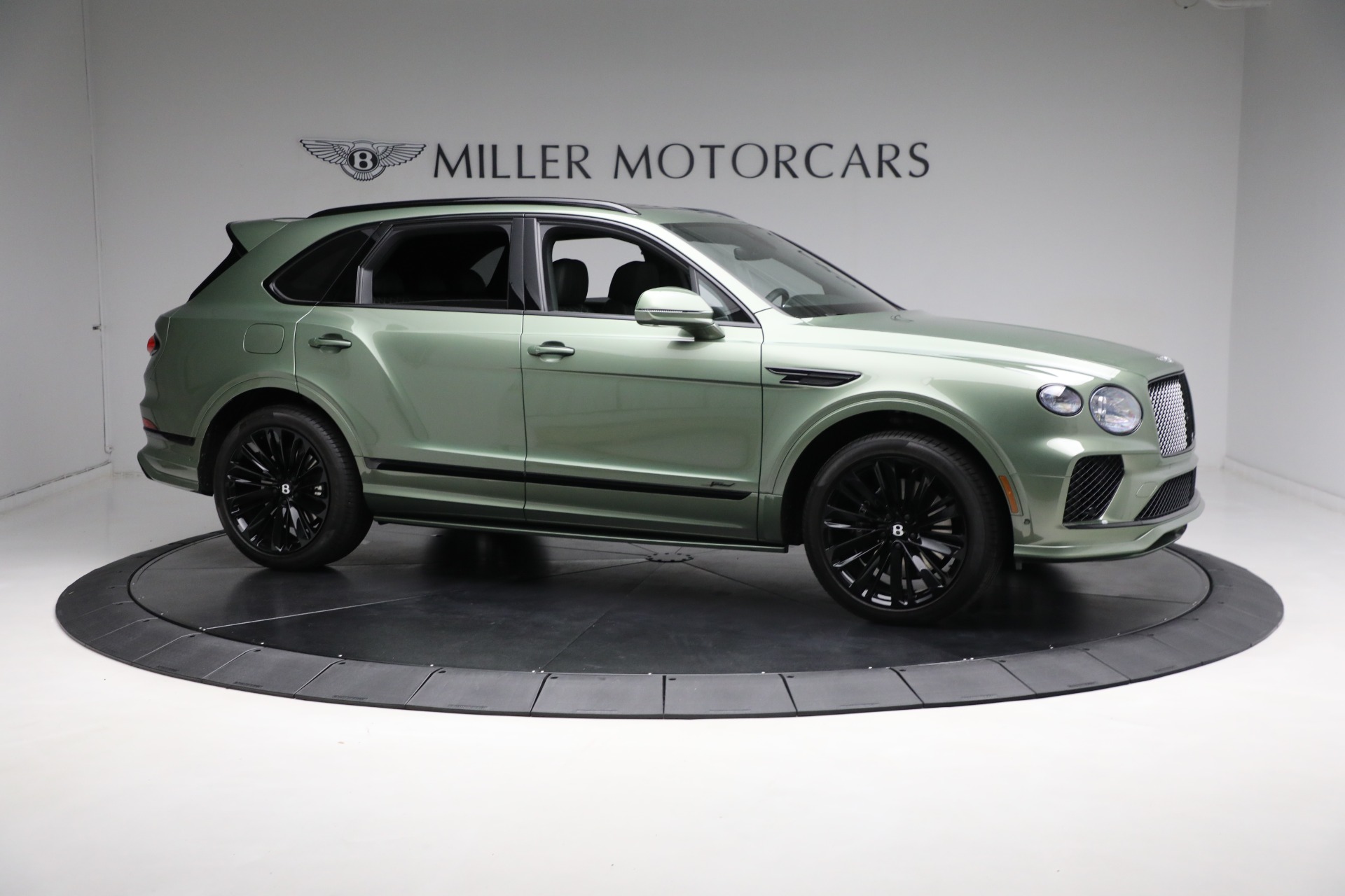 New-2023-Bentley-Bentayga-Speed