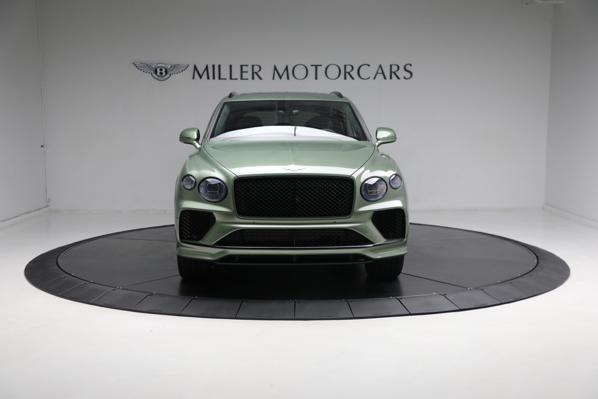 New-2023-Bentley-Bentayga-Speed