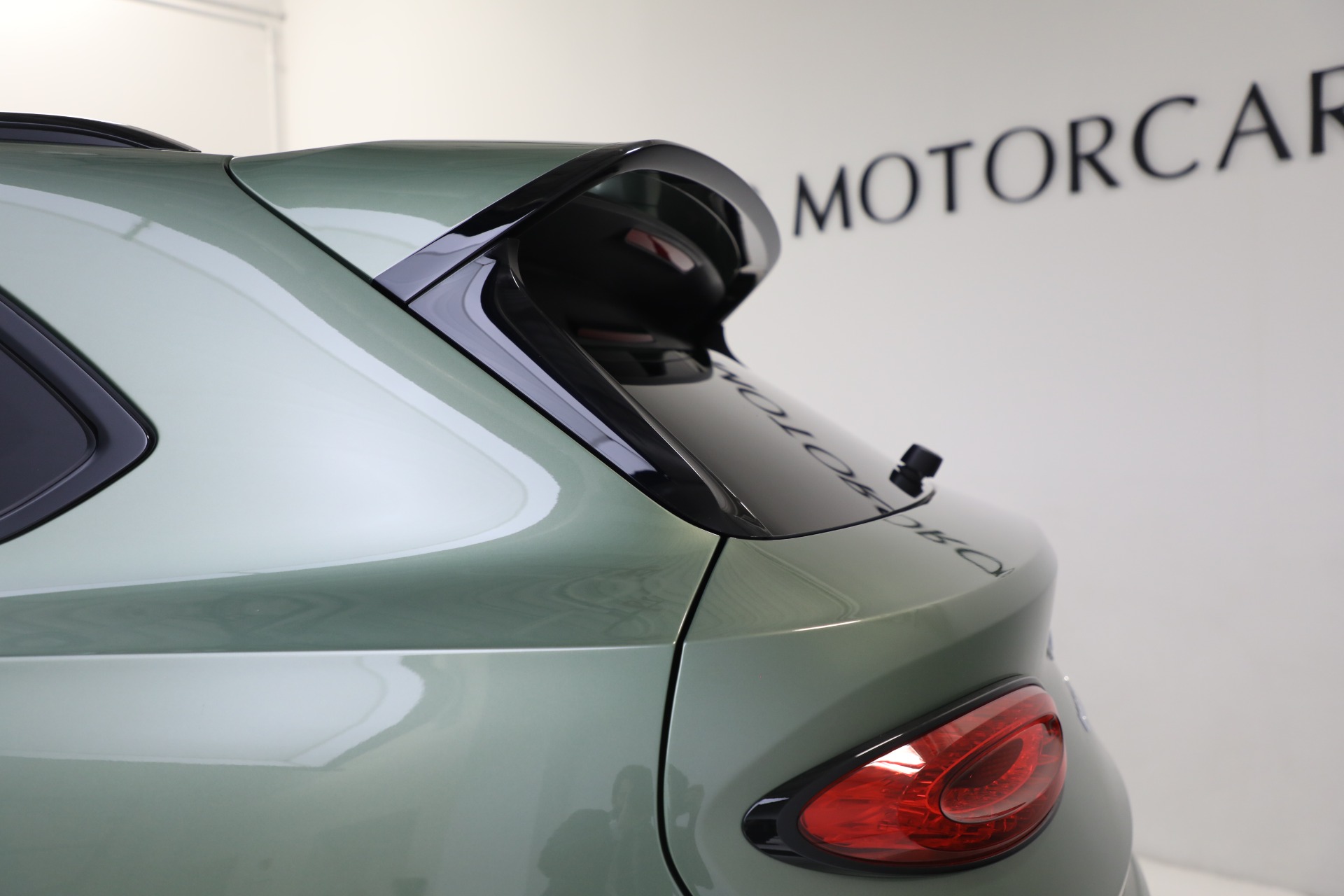 New-2023-Bentley-Bentayga-Speed