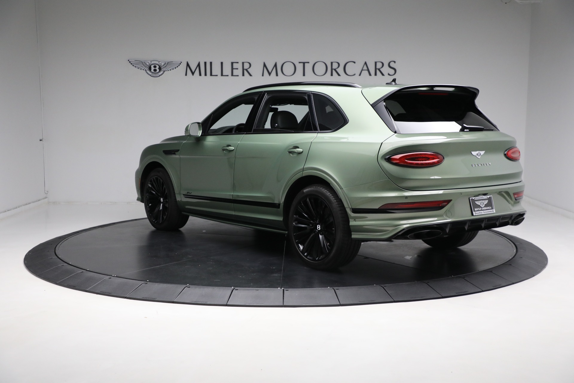 New-2023-Bentley-Bentayga-Speed