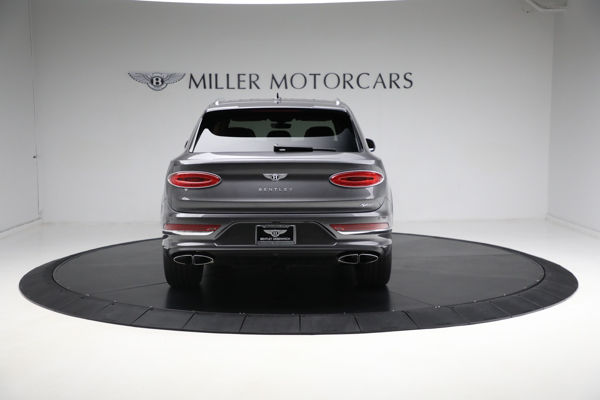 New-2023-Bentley-Bentayga-Azure-Hybrid