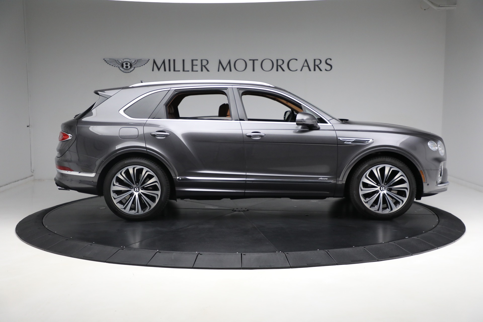 New-2023-Bentley-Bentayga-Azure-Hybrid