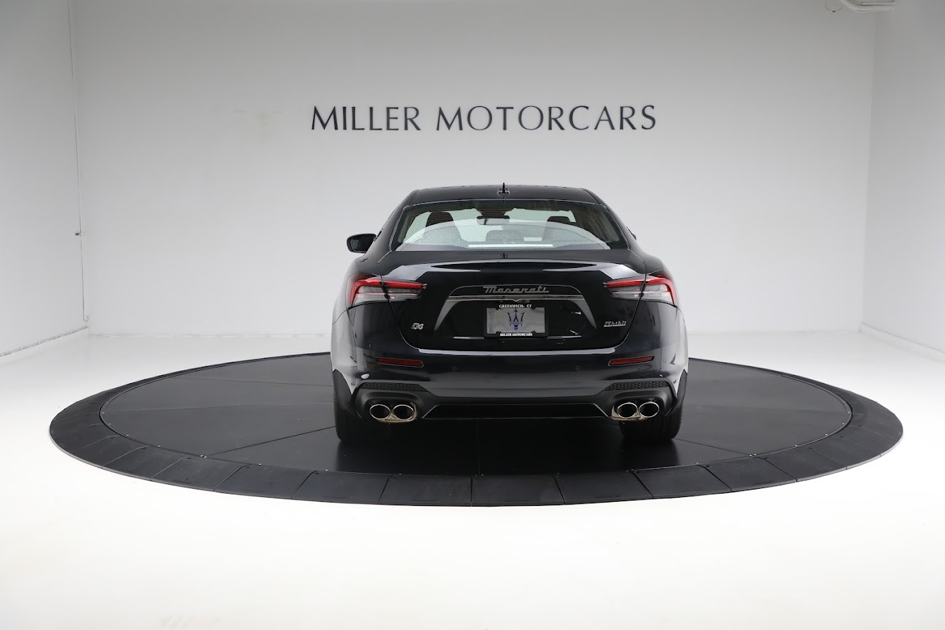 New-2024-Maserati-Ghibli-Modena-Ultima-Q4