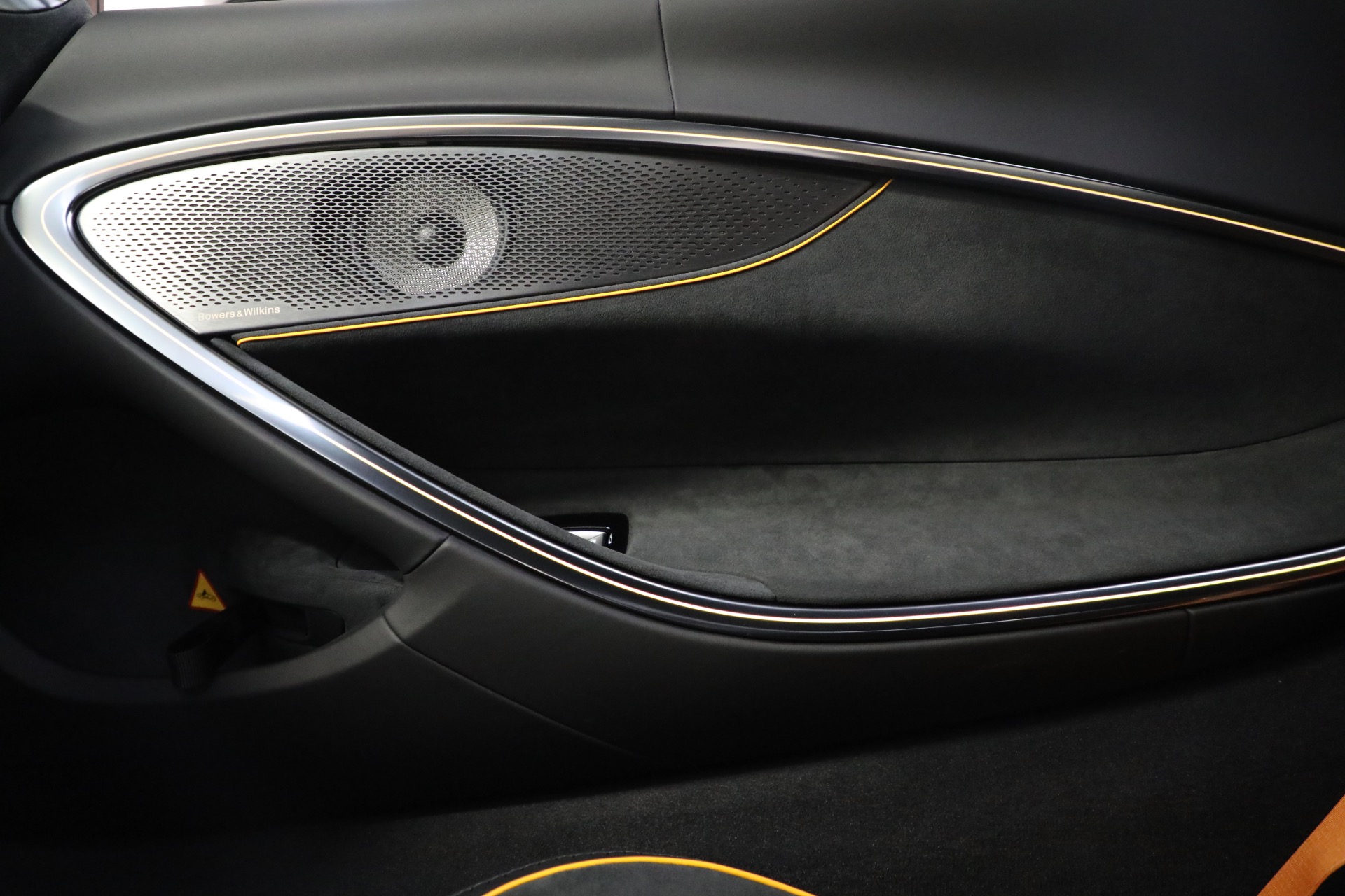 Used-2024-McLaren-Artura-Performance