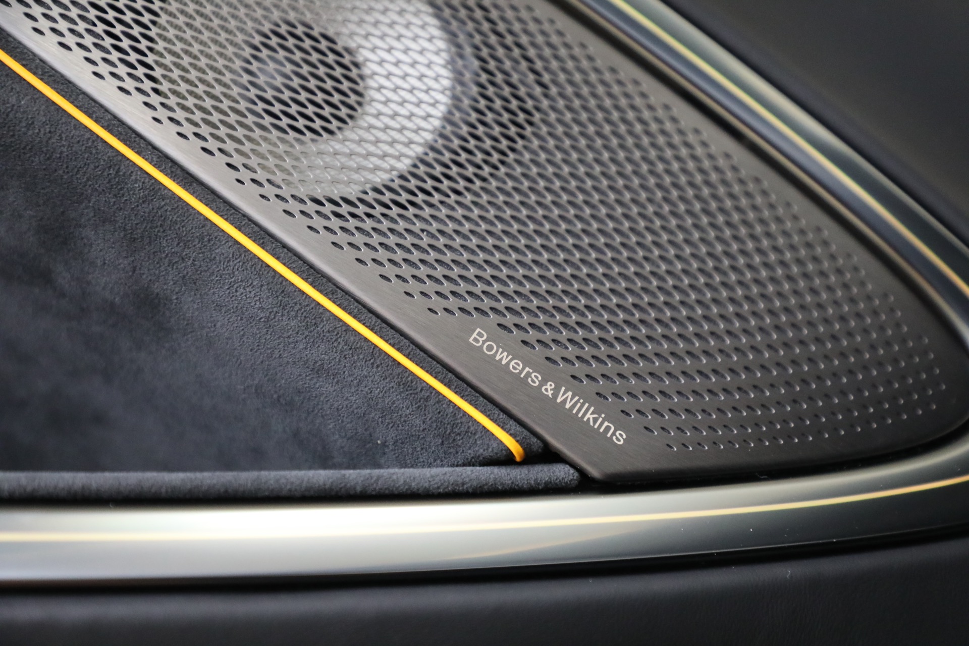 Used-2024-McLaren-Artura-Performance
