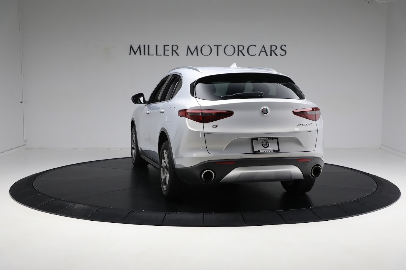 Used-2021-Alfa-Romeo-Stelvio-Sprint