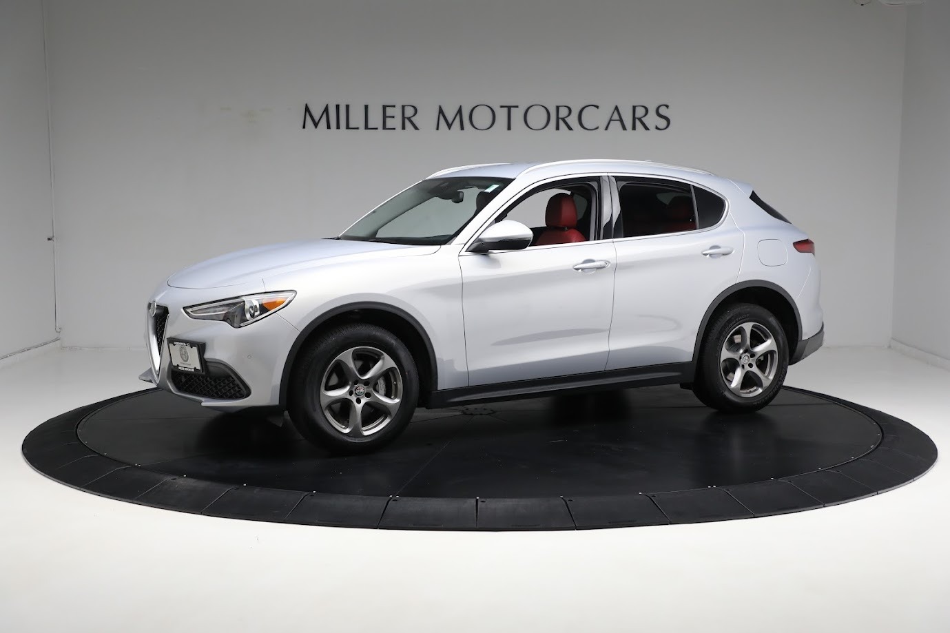 Used-2021-Alfa-Romeo-Stelvio-Sprint