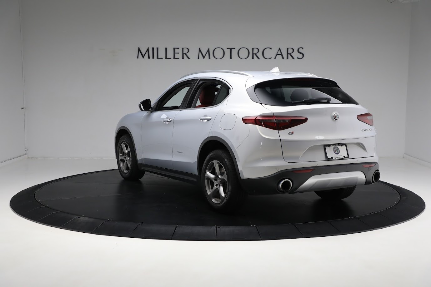 Used-2021-Alfa-Romeo-Stelvio-Sprint