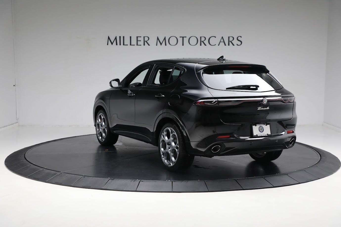 New-2024-Alfa-Romeo-Tonale-Veloce