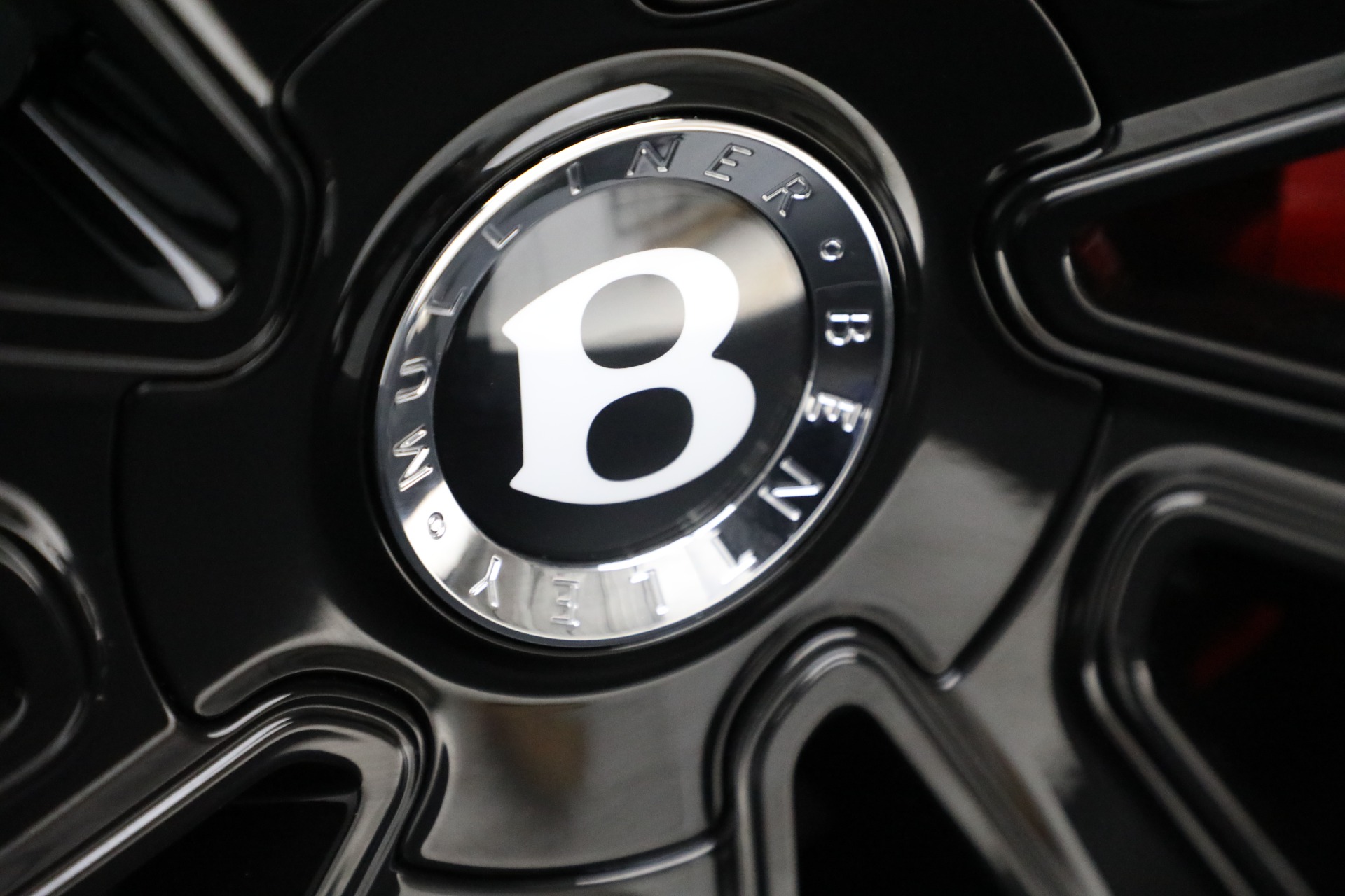 New-2024-Bentley-Continental-GTC-V8