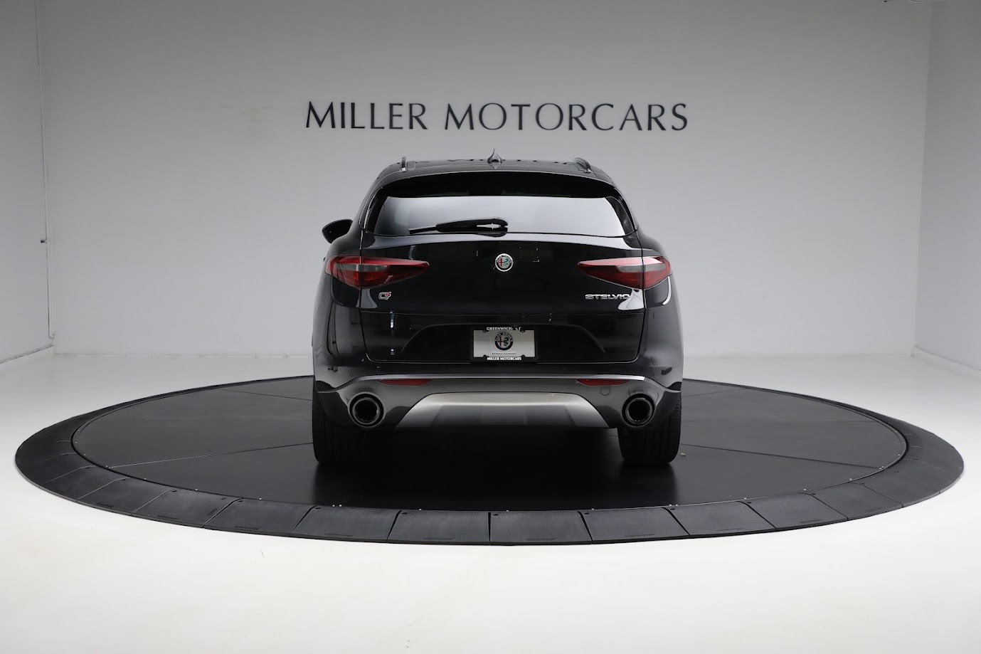 Used-2022-Alfa-Romeo-Stelvio-Ti