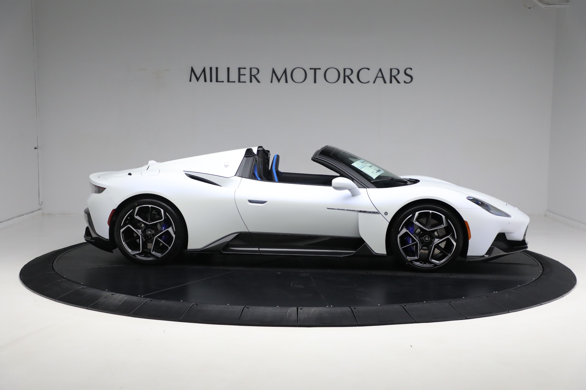 Used-2023-Maserati-MC20-Cielo