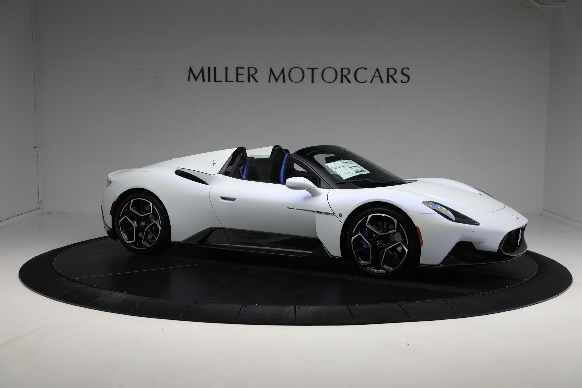 Used-2023-Maserati-MC20-Cielo
