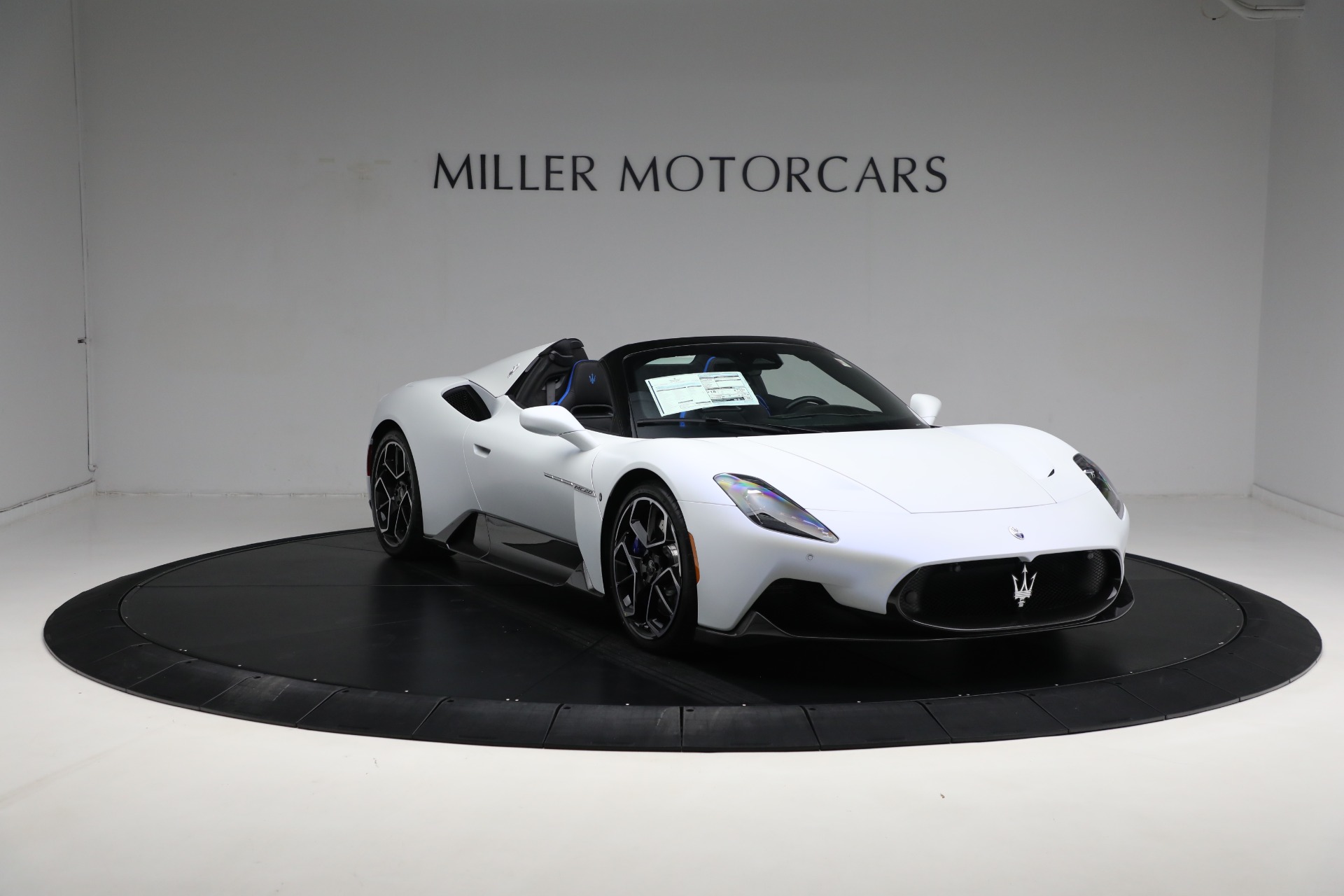 Used-2023-Maserati-MC20-Cielo