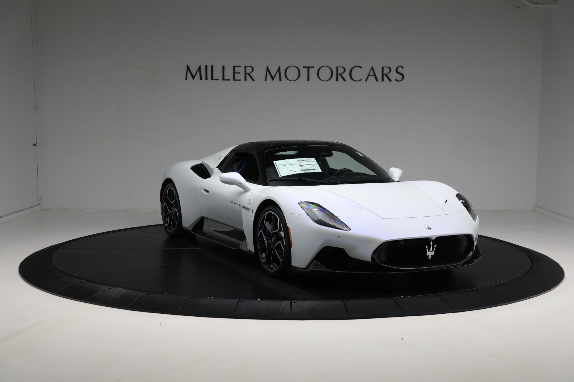 Used-2023-Maserati-MC20-Cielo