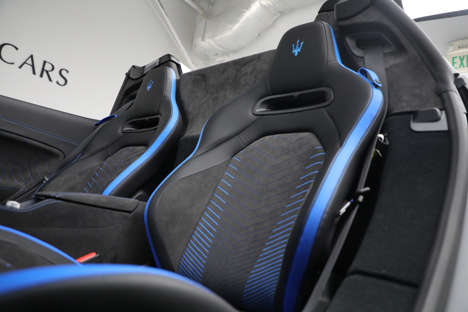 Used-2023-Maserati-MC20-Cielo