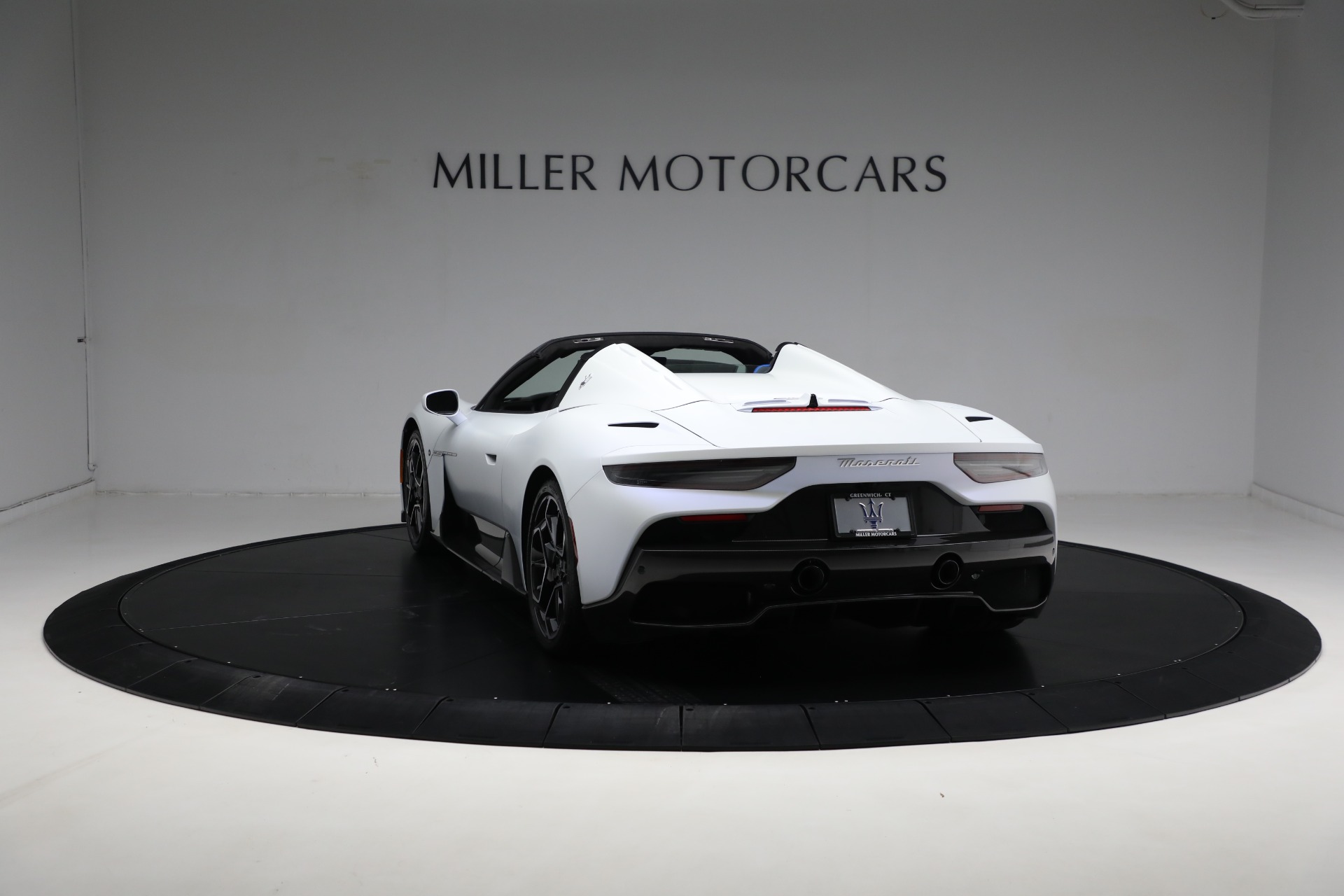 Used-2023-Maserati-MC20-Cielo