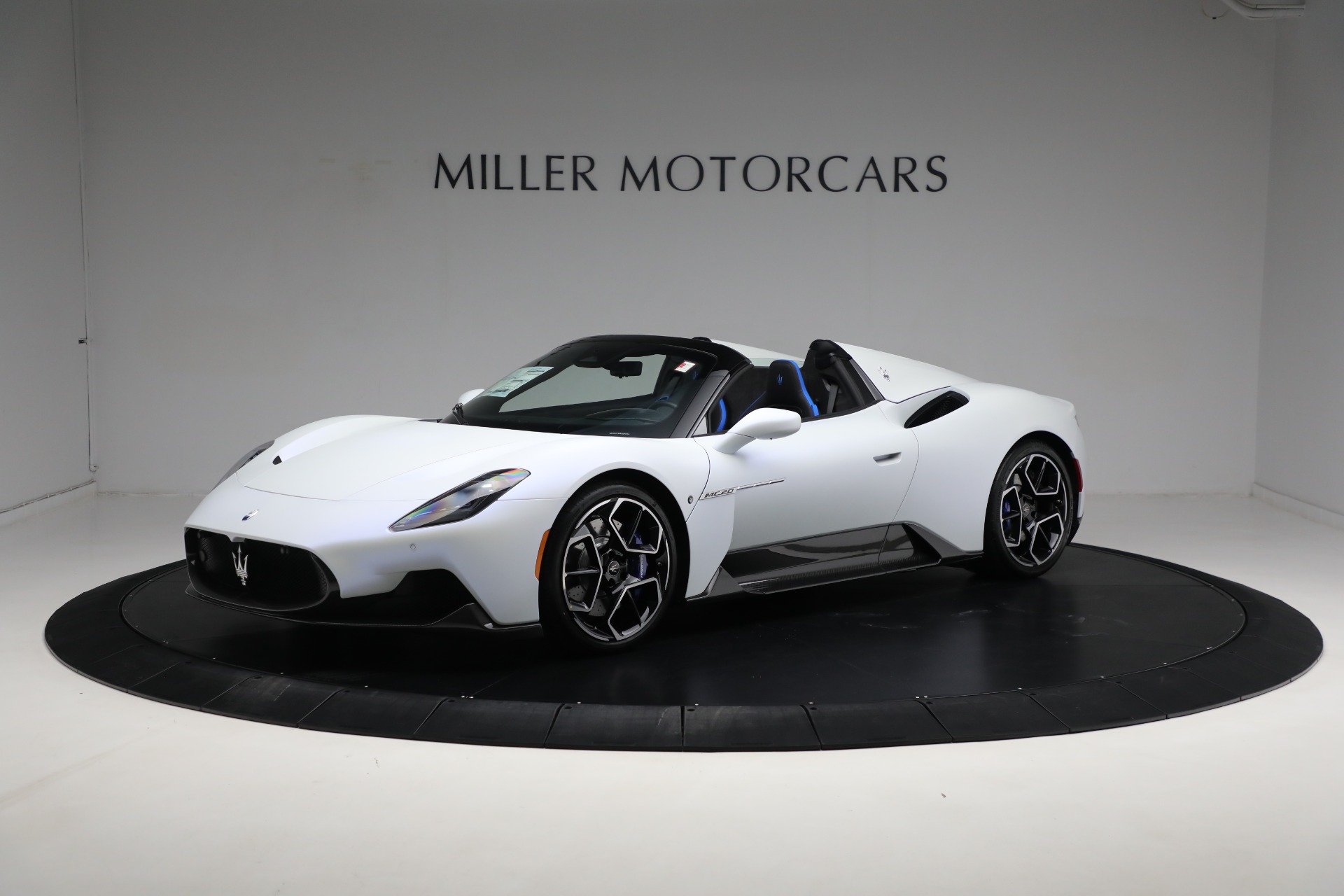 Used-2023-Maserati-MC20-Cielo