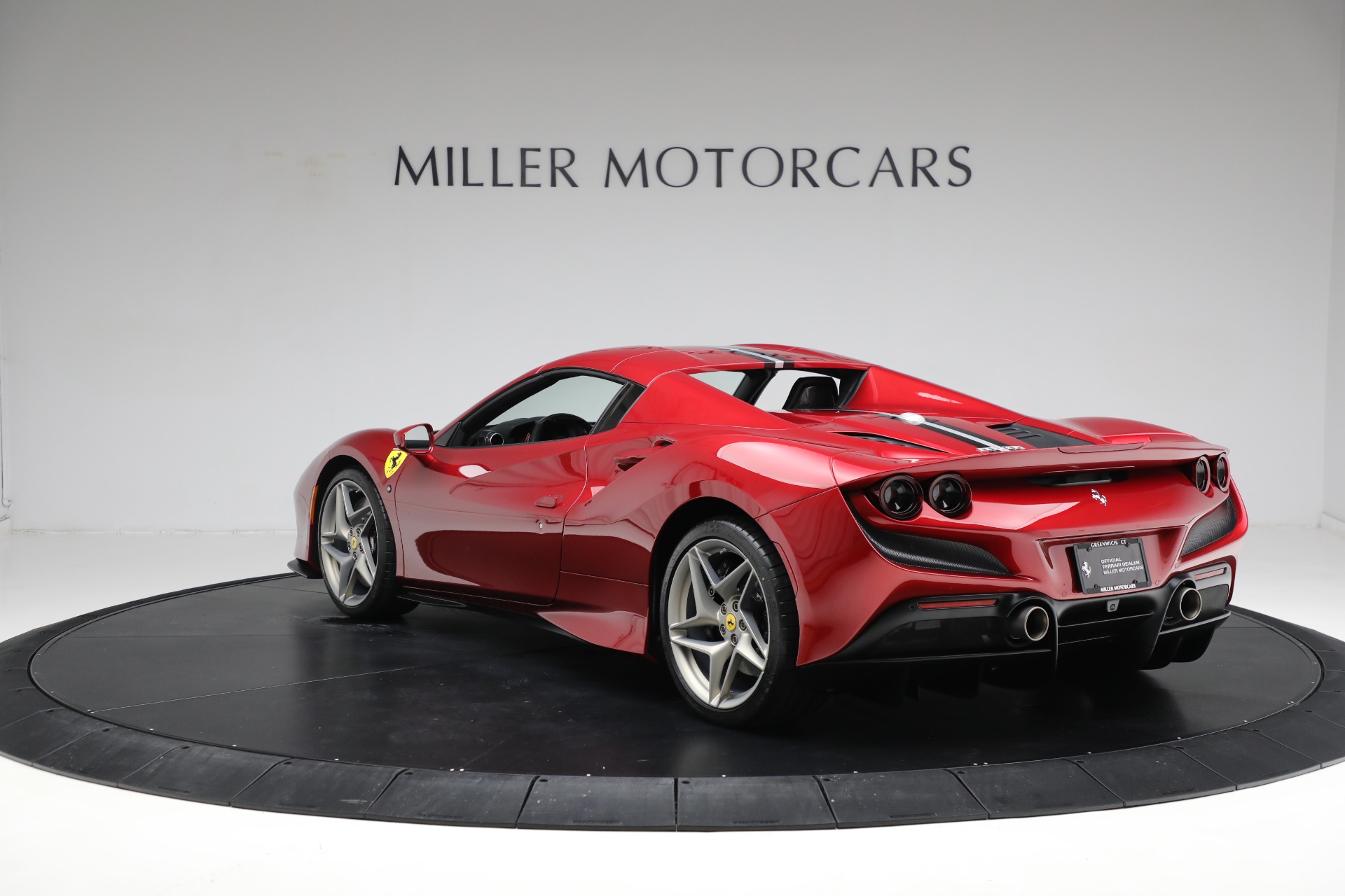 Used-2022-Ferrari-F8-Spider