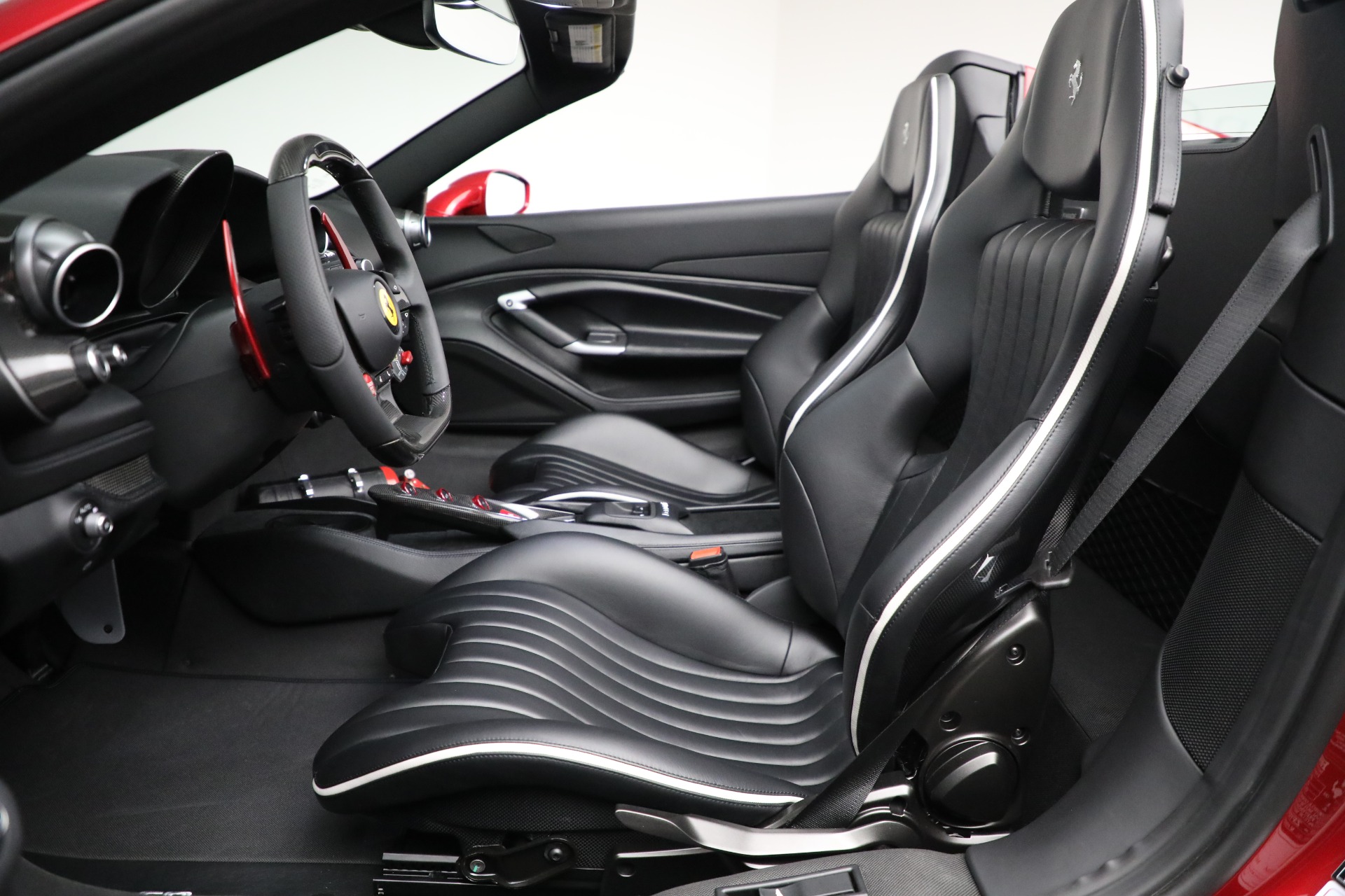 Used-2022-Ferrari-F8-Spider