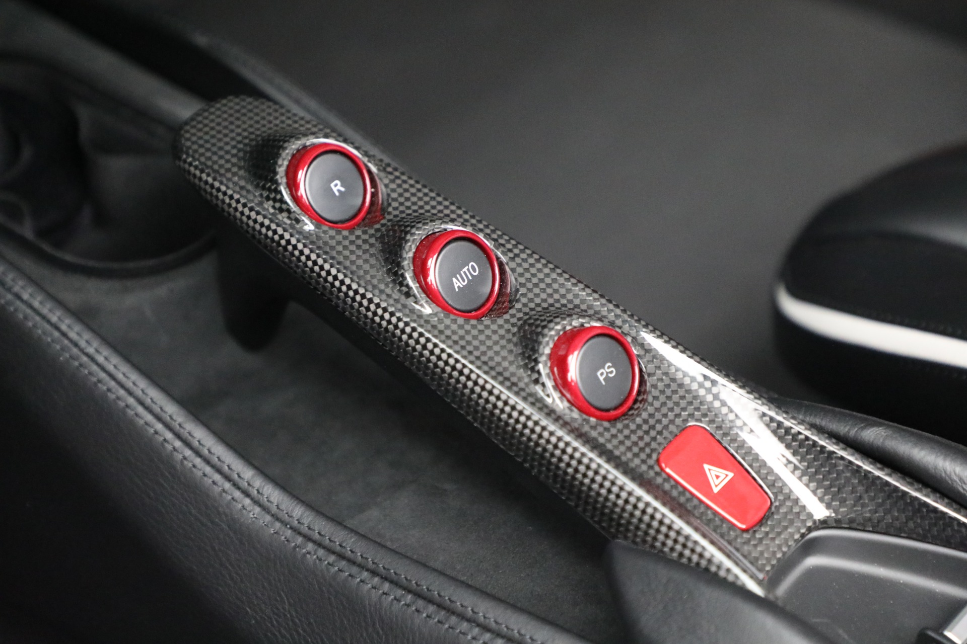 Used-2022-Ferrari-F8-Spider