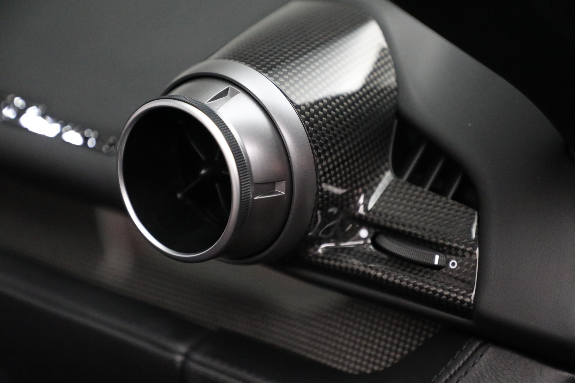 Used-2022-Ferrari-F8-Spider