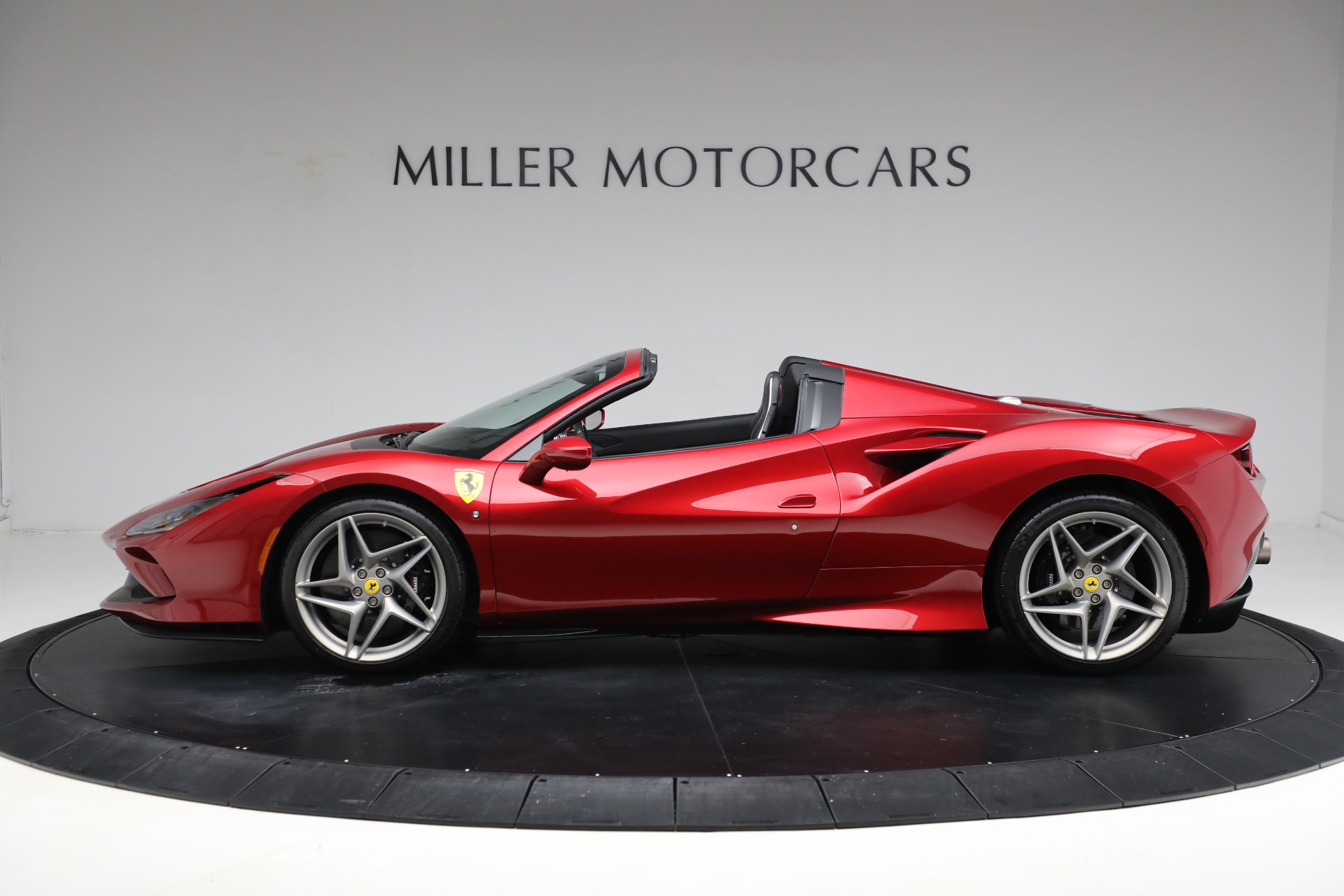 Used-2022-Ferrari-F8-Spider