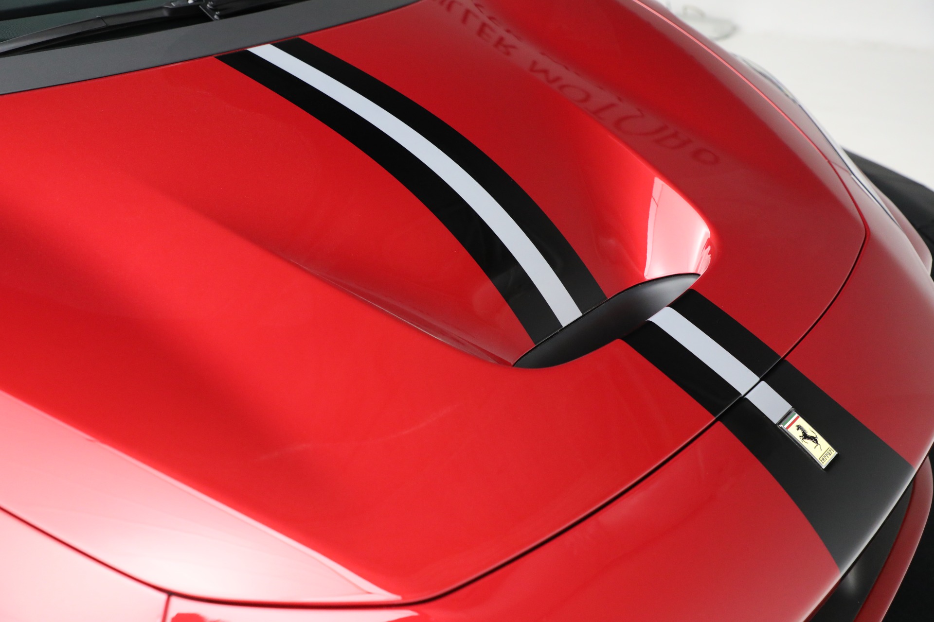 Used-2022-Ferrari-F8-Spider