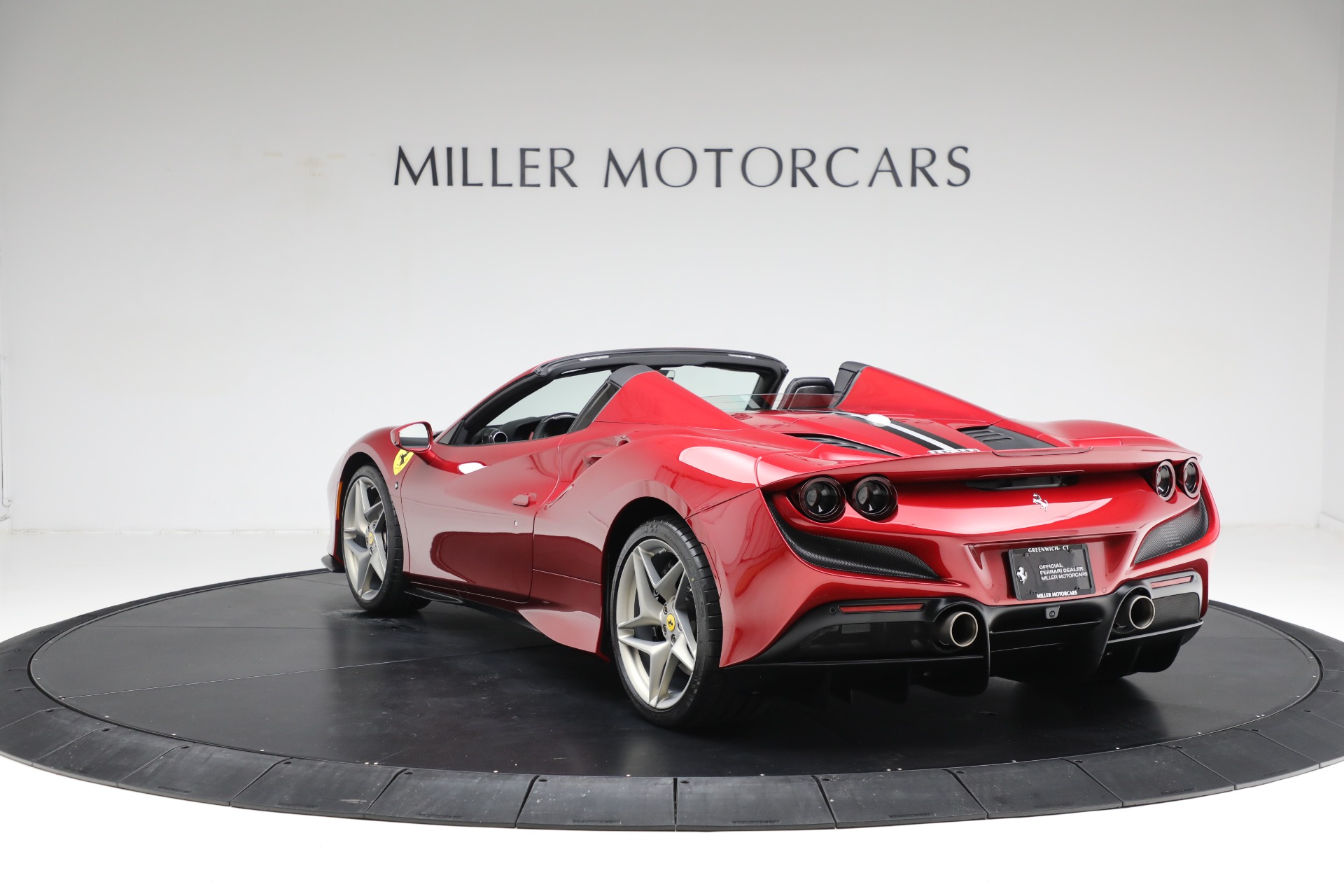 Used-2022-Ferrari-F8-Spider