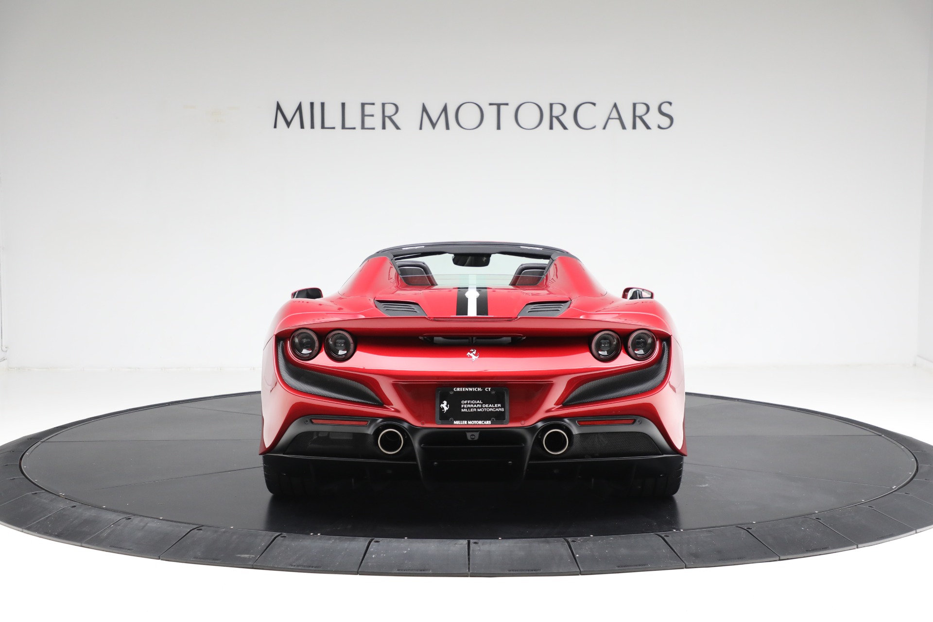 Used-2022-Ferrari-F8-Spider