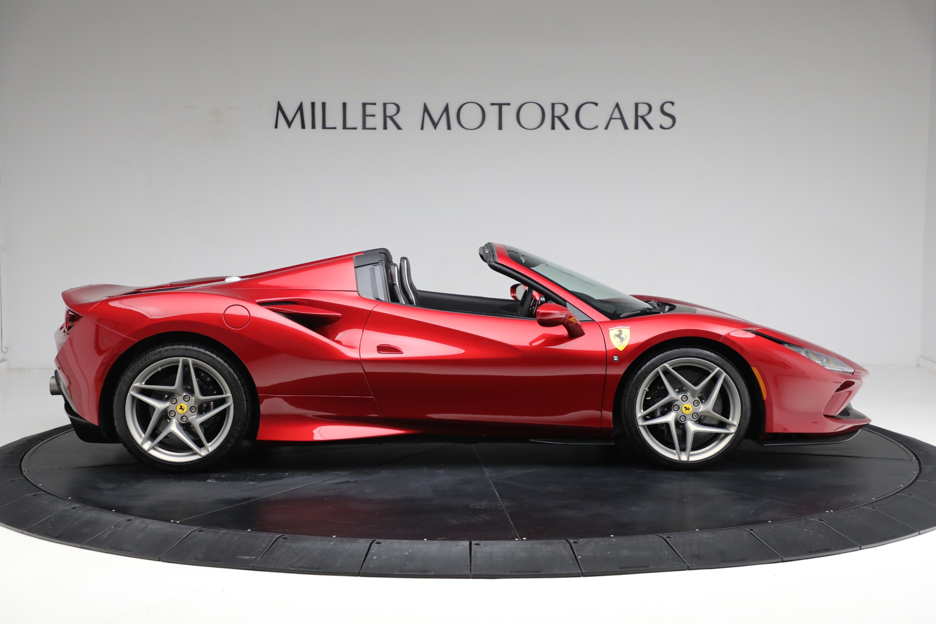 Used-2022-Ferrari-F8-Spider