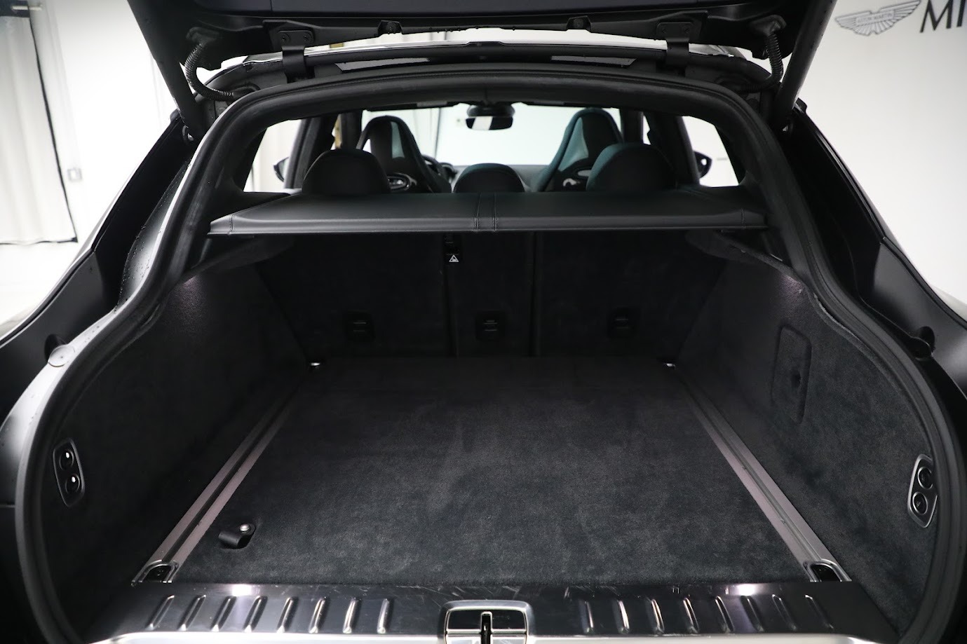 Used-2023-Aston-Martin-DBX-707