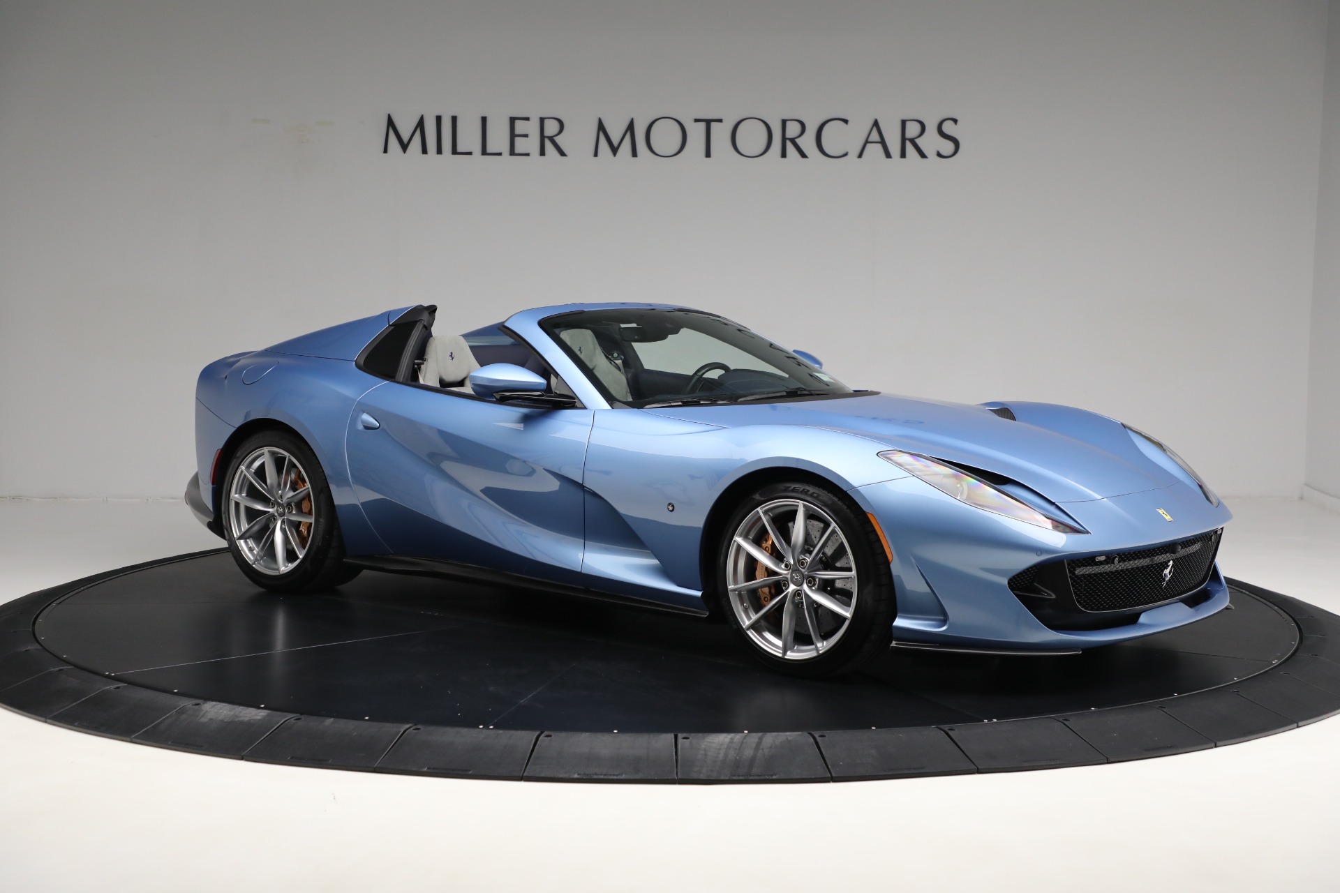 Used-2021-Ferrari-812-GTS