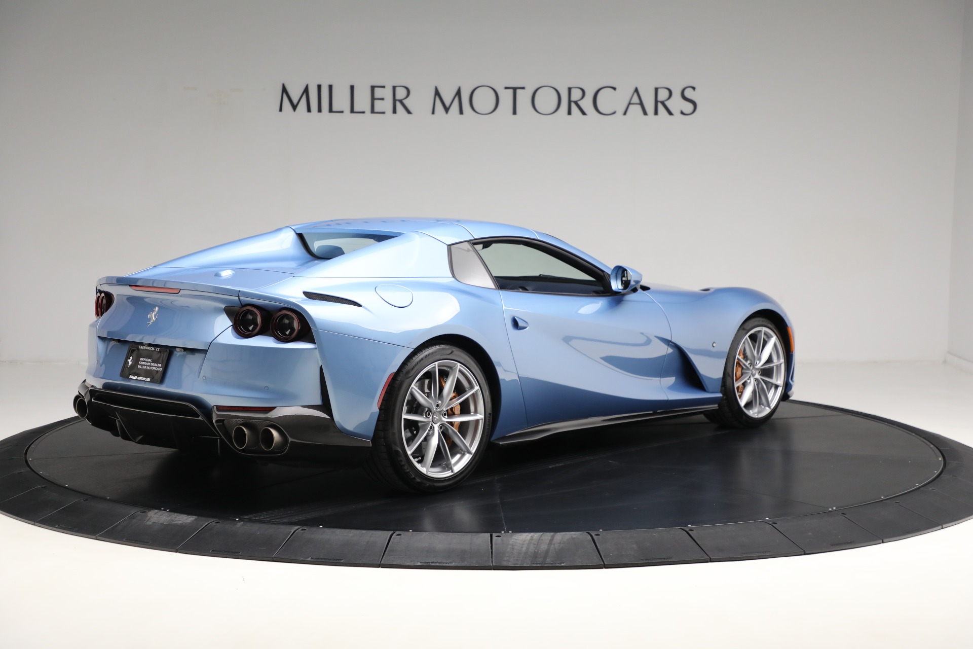 Used-2021-Ferrari-812-GTS