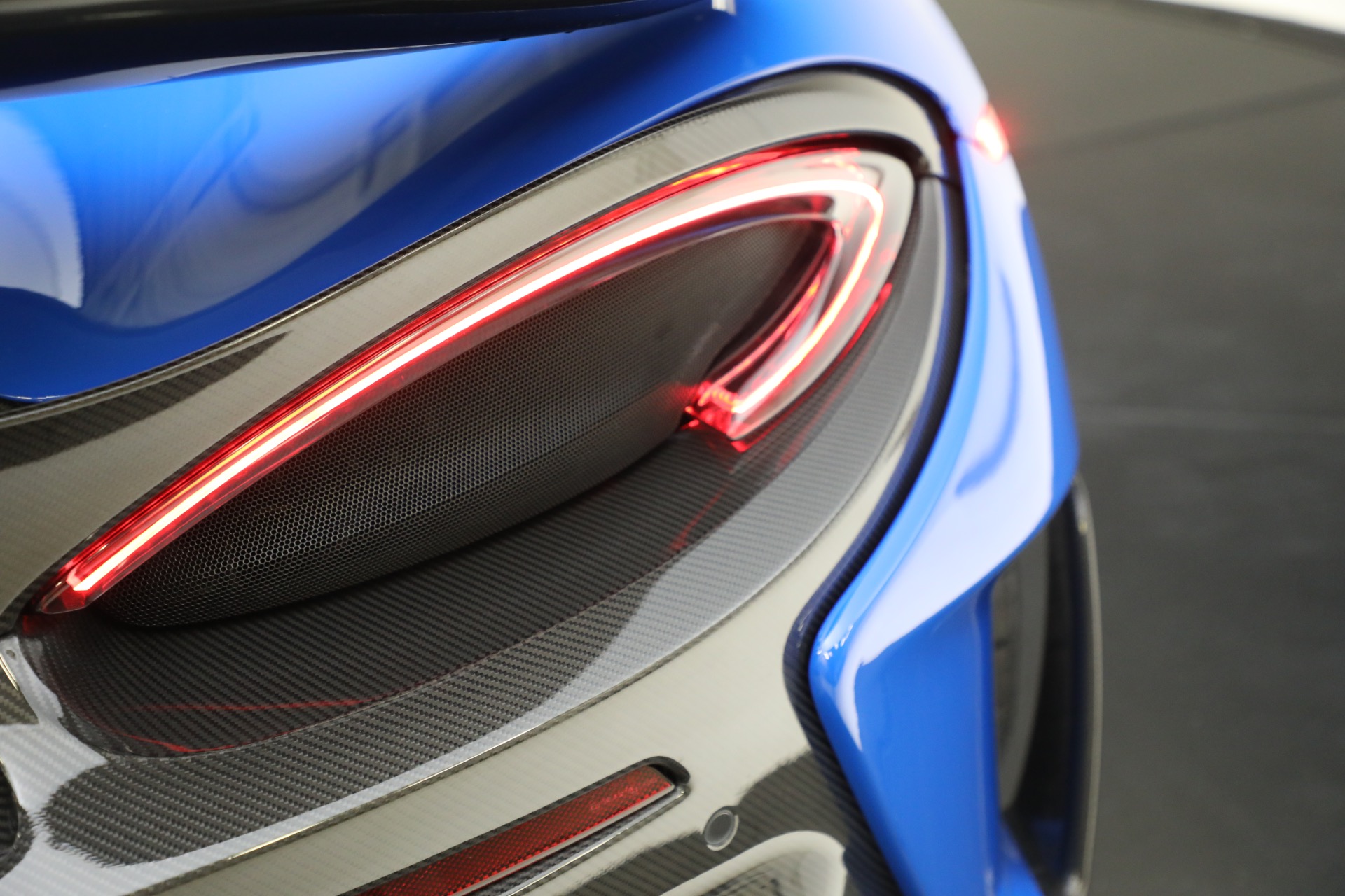 Used-2020-McLaren-600LT-Spider