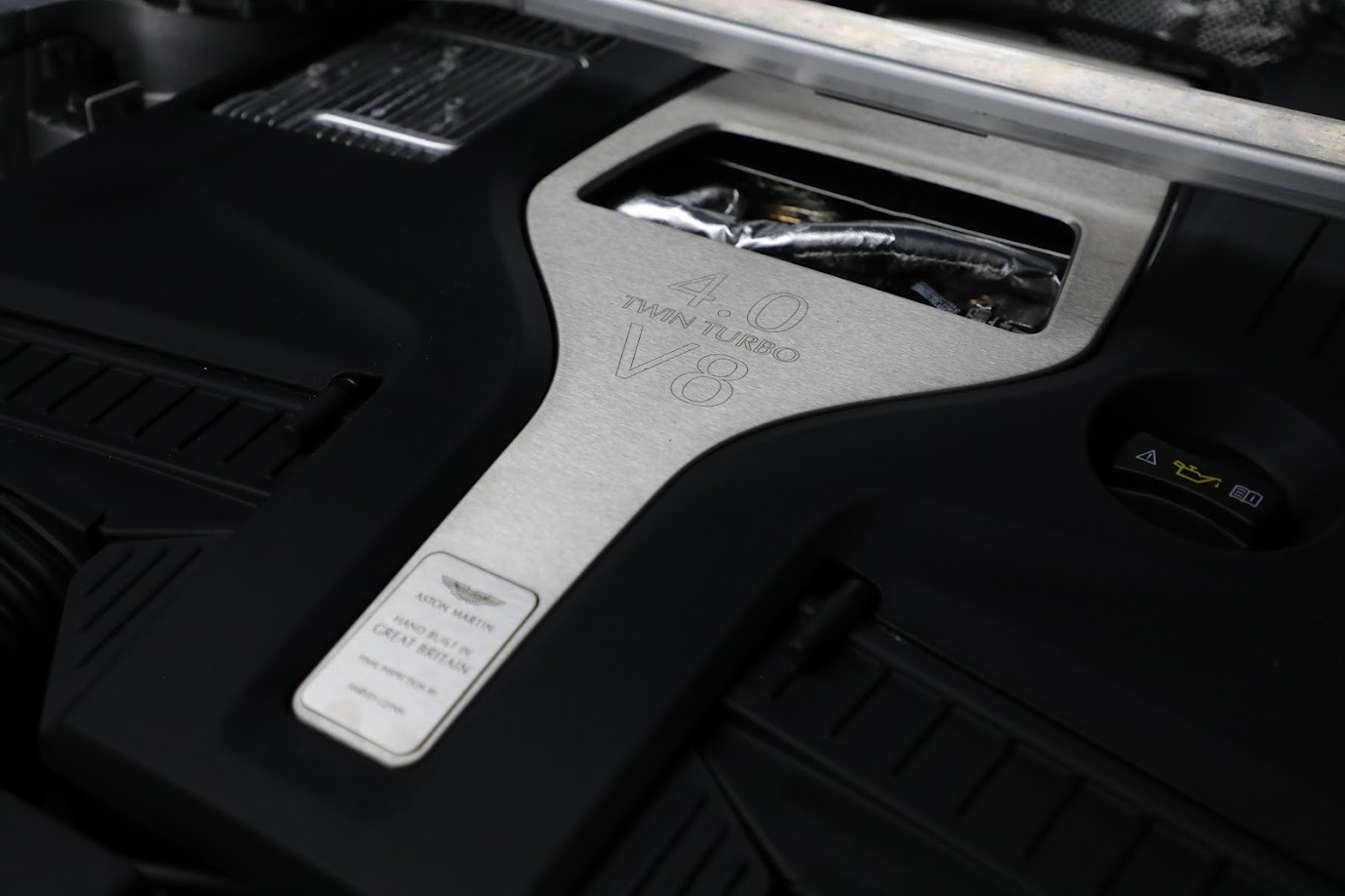 New-2024-Aston-Martin-DBX-707