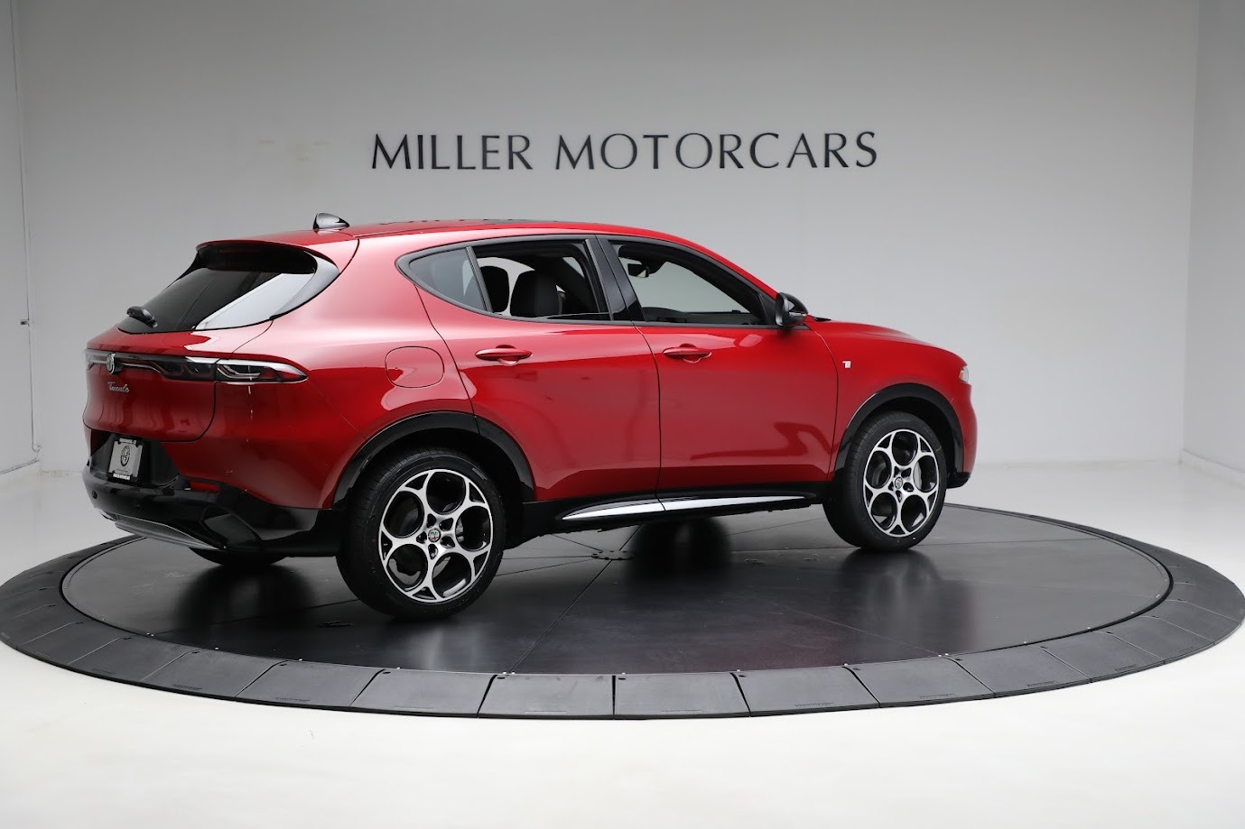 New-2024-Alfa-Romeo-Tonale-Ti